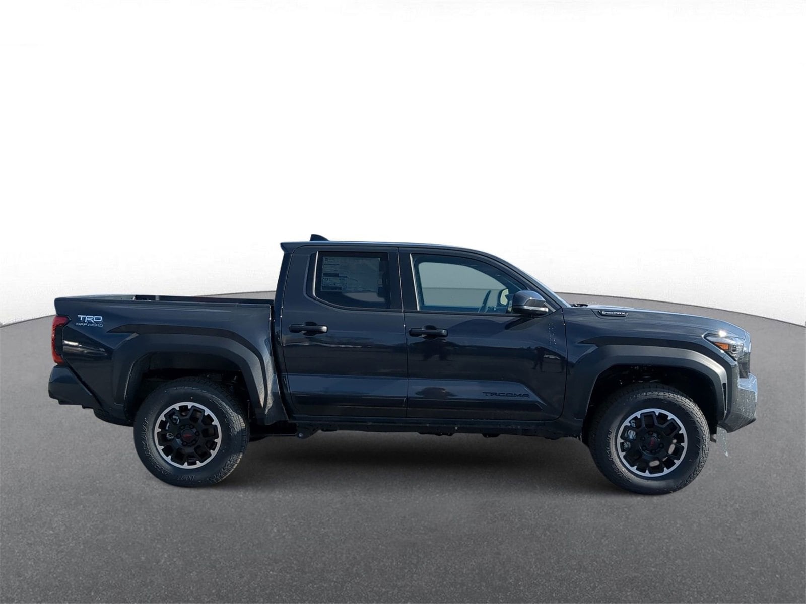 Thumbnail: 2025 Toyota Tacoma - 9