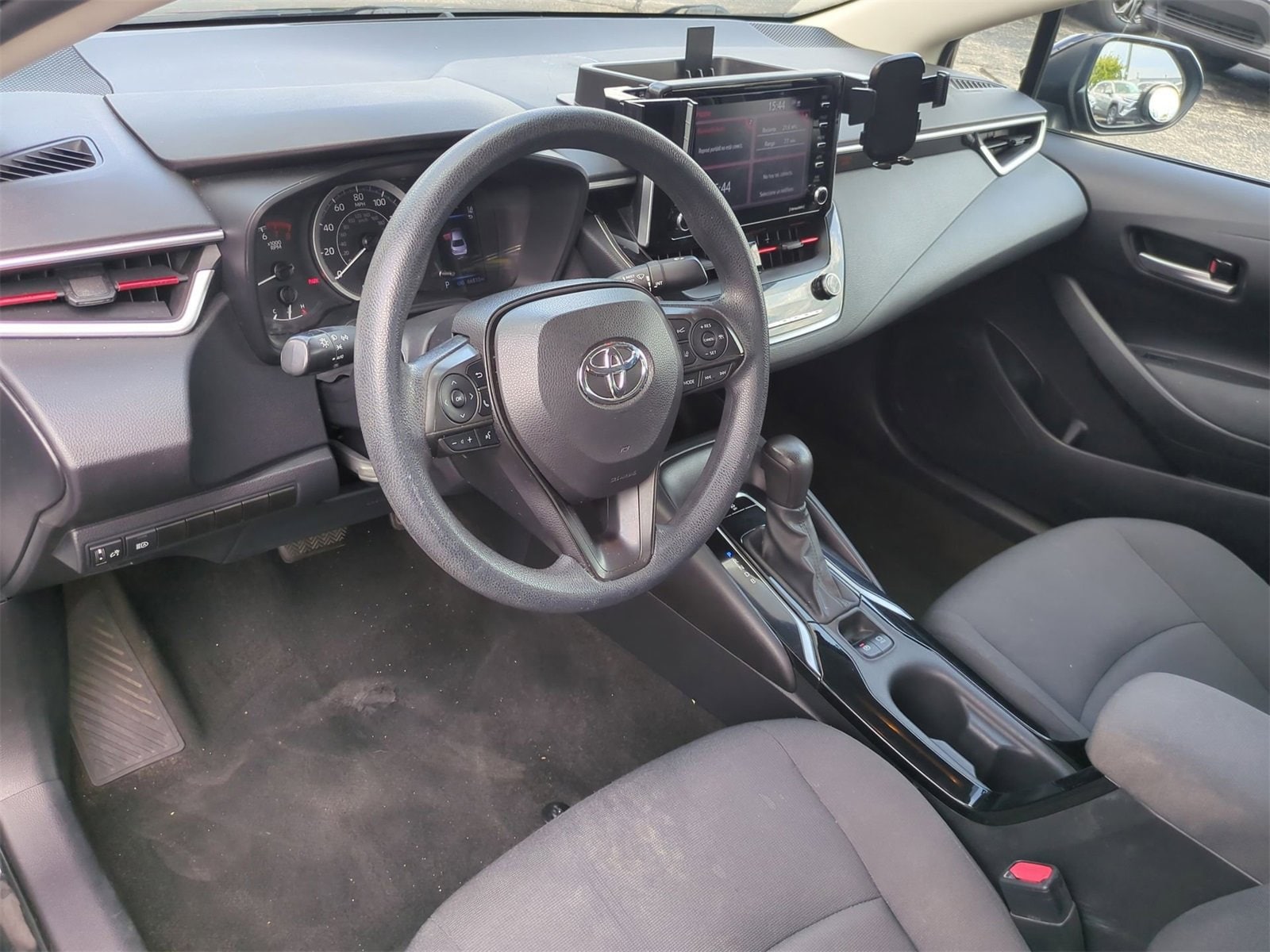 Thumbnail: 2021 Toyota Corolla - 10