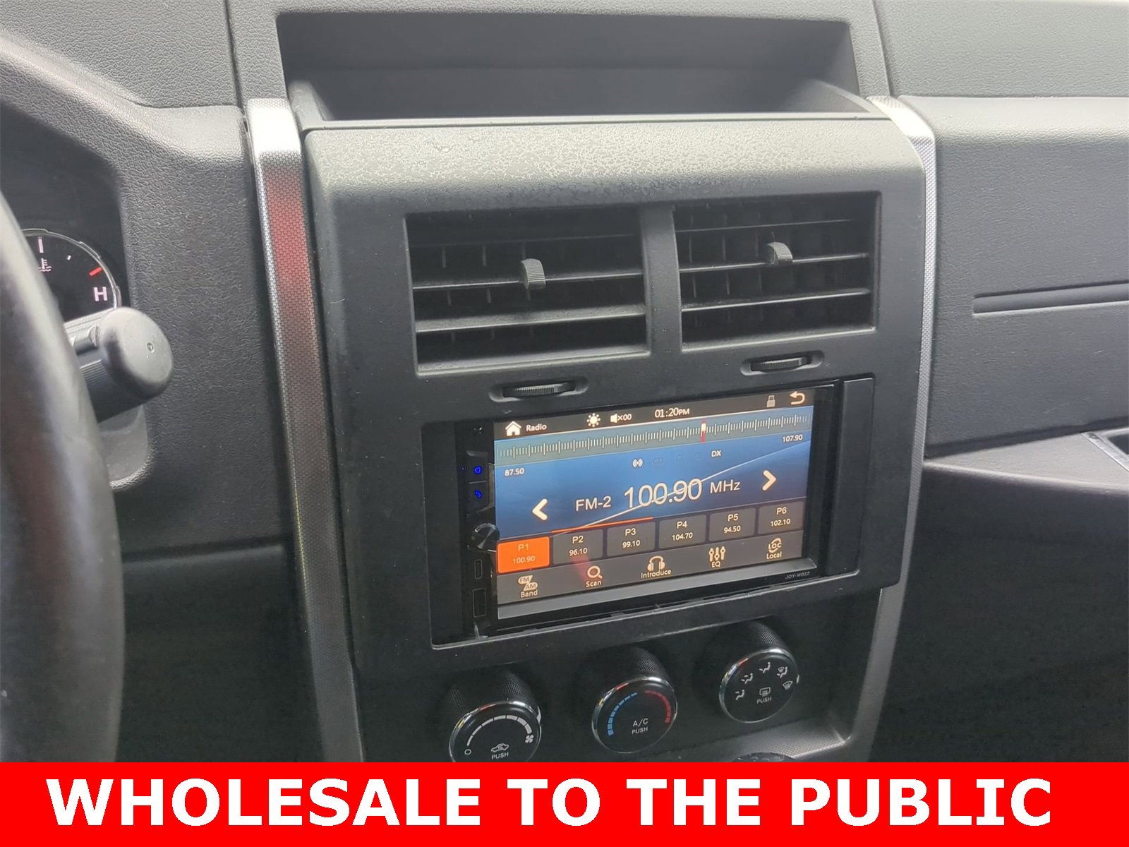 Thumbnail: 2011 Jeep Liberty - 34