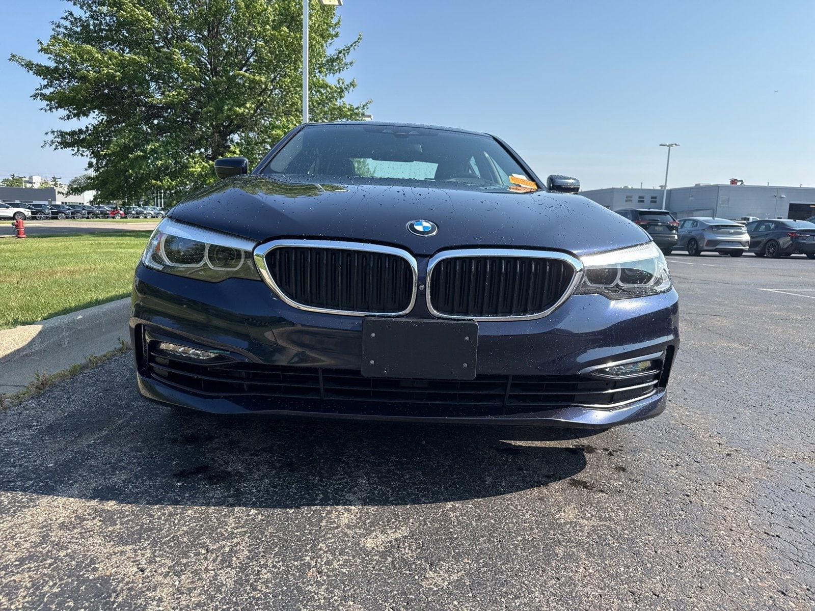 2017 BMW 5 Series 540i xDrive 2