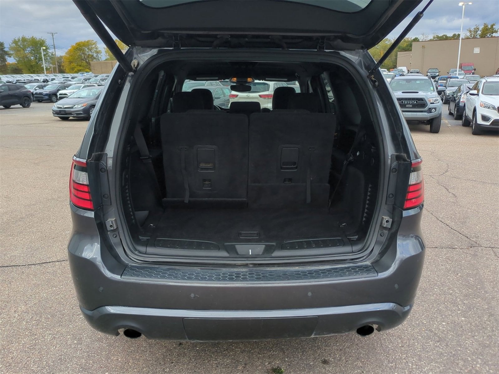 Thumbnail: 2023 Dodge Durango - 32