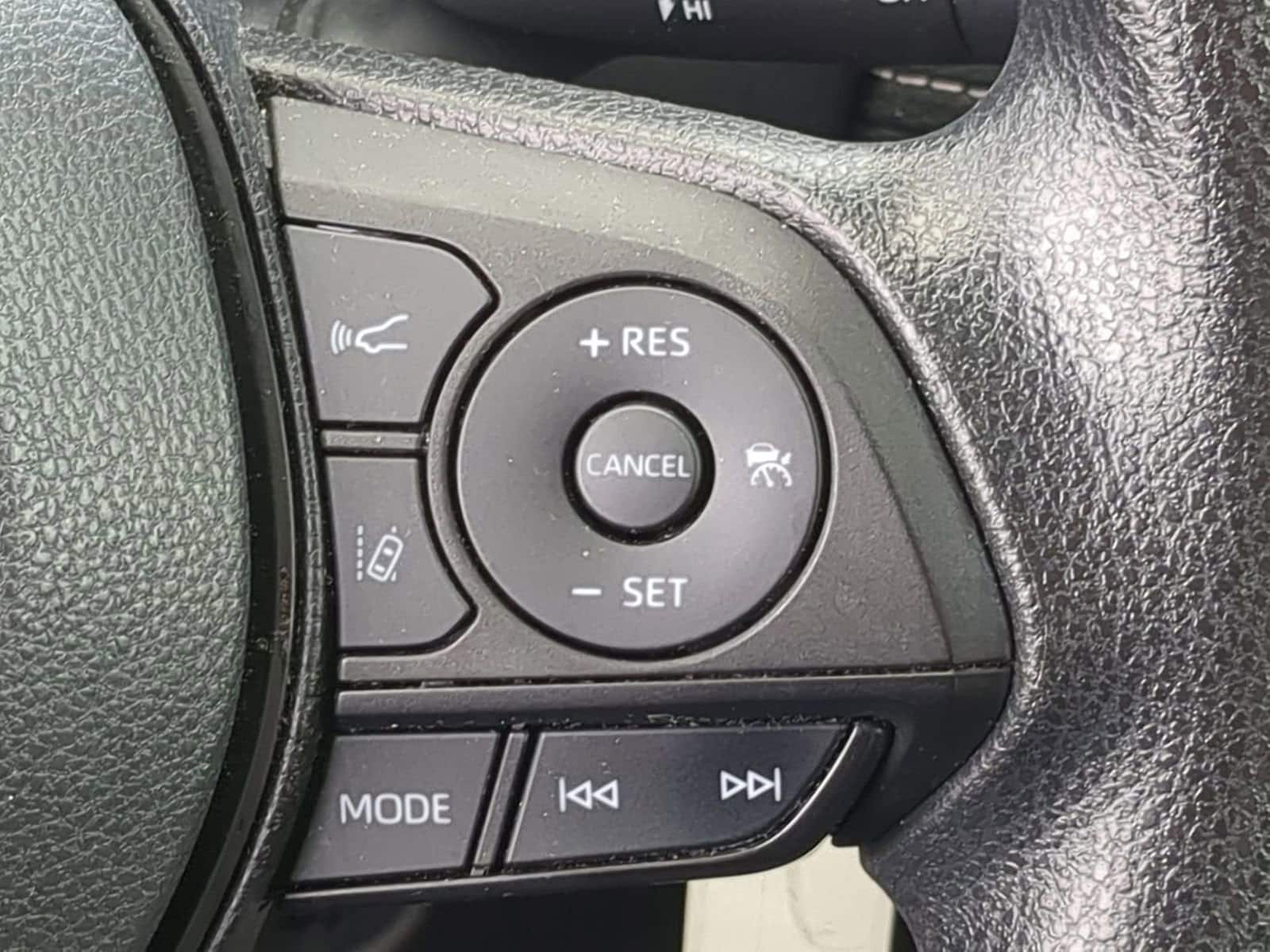 Thumbnail: 2023 Toyota RAV4 - 24