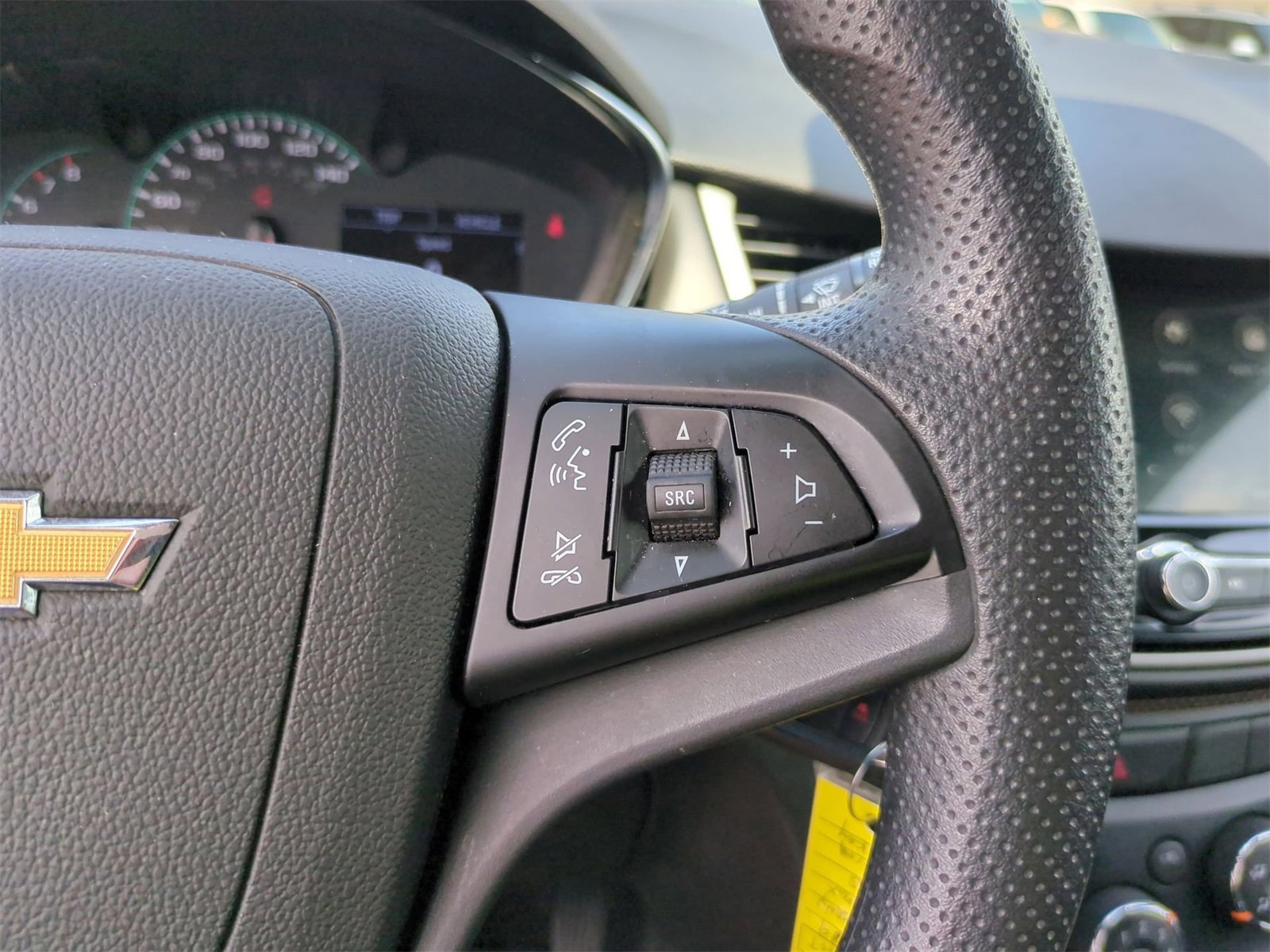 Thumbnail: 2019 Chevrolet Trax - 22