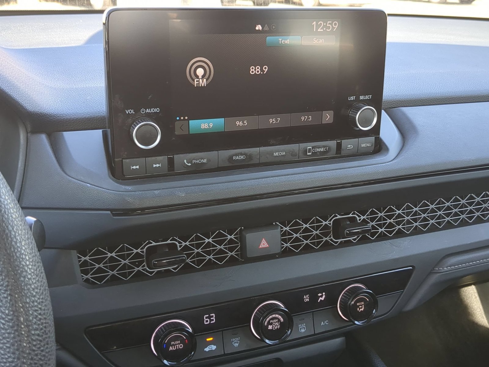 2025 Honda Accord LX - Photo 26