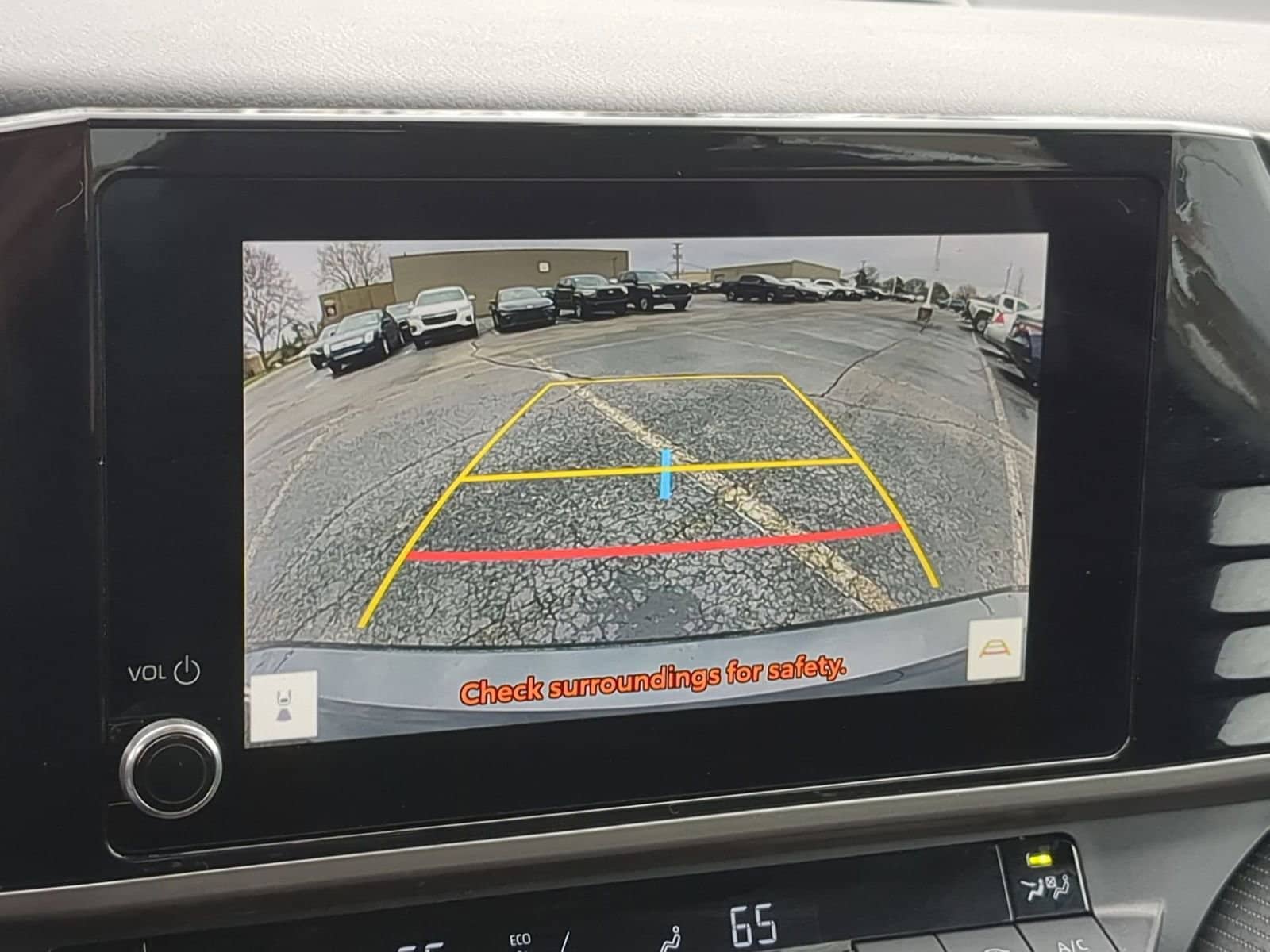 Thumbnail: 2025 Toyota Camry - 28