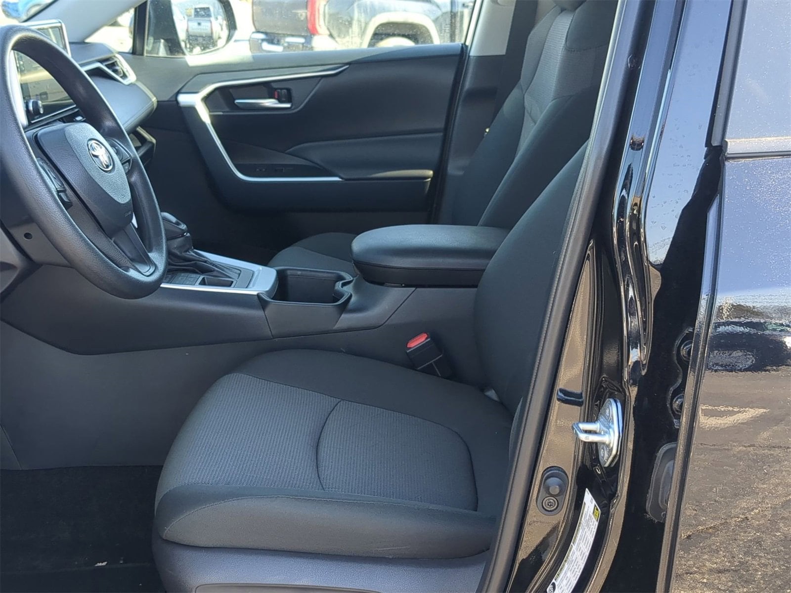 Thumbnail: 2024 Toyota RAV4 - 23