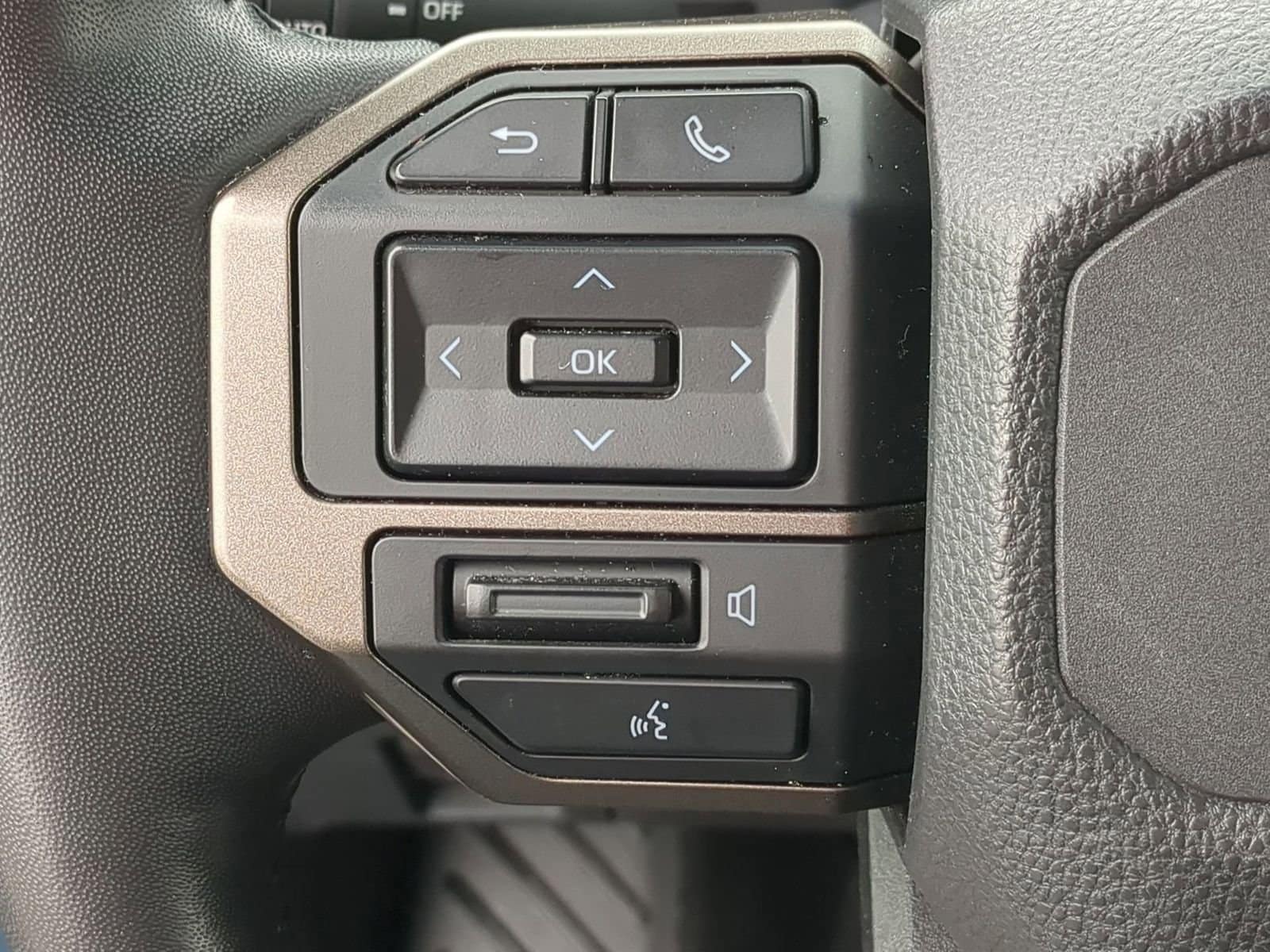 Thumbnail: 2024 Toyota Land Cruiser - 30