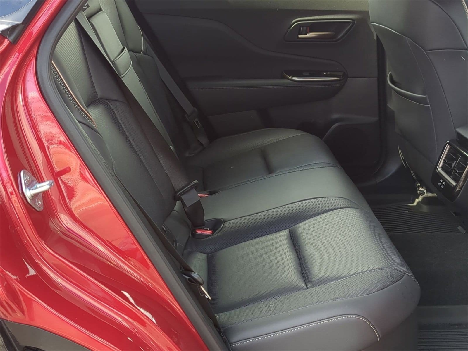 Thumbnail: 2025 Toyota Crown Signia - 27