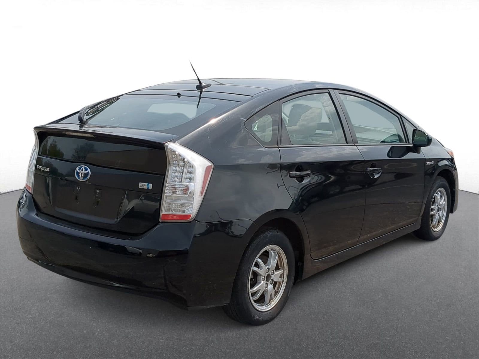 Thumbnail: 2010 Toyota Prius - 8