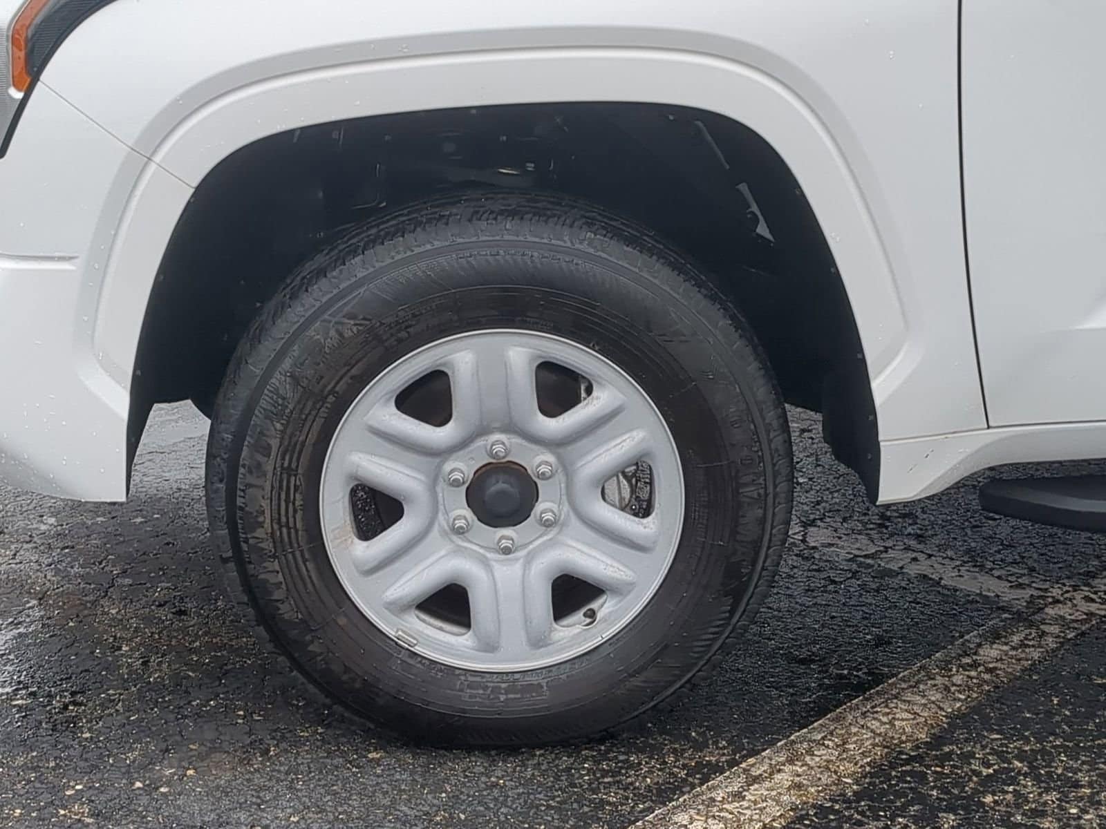 Thumbnail: 2025 Toyota Tundra - 14