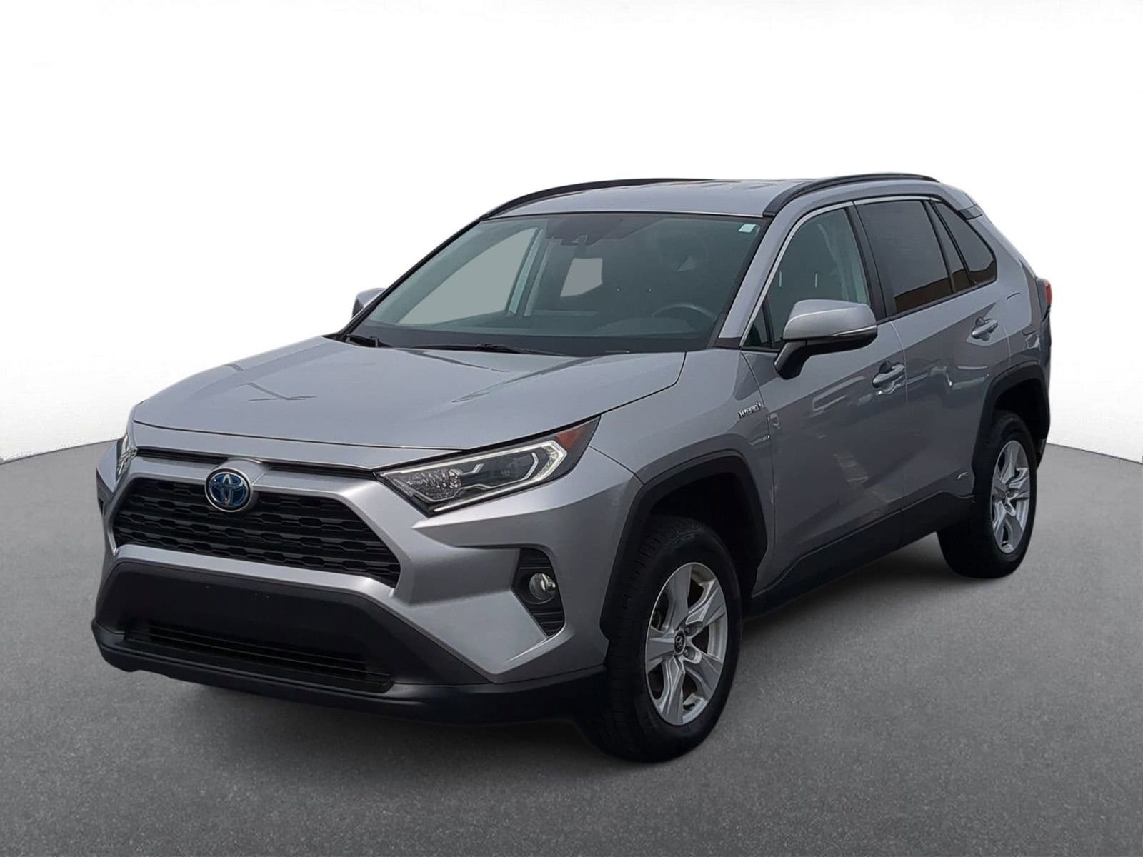 Thumbnail: 2021 Toyota RAV4 - 4