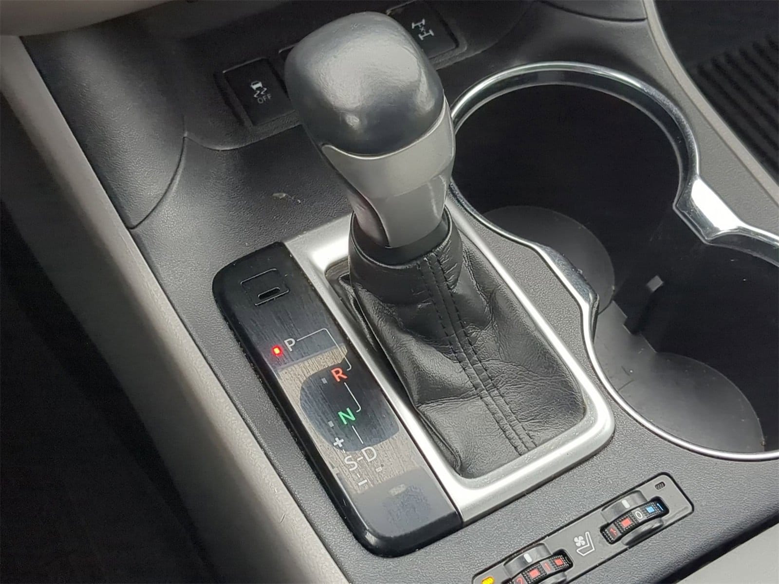 Thumbnail: 2018 Toyota Highlander - 33