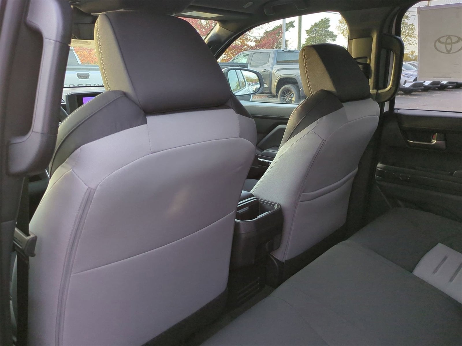 Thumbnail: 2025 Toyota Tacoma - 18