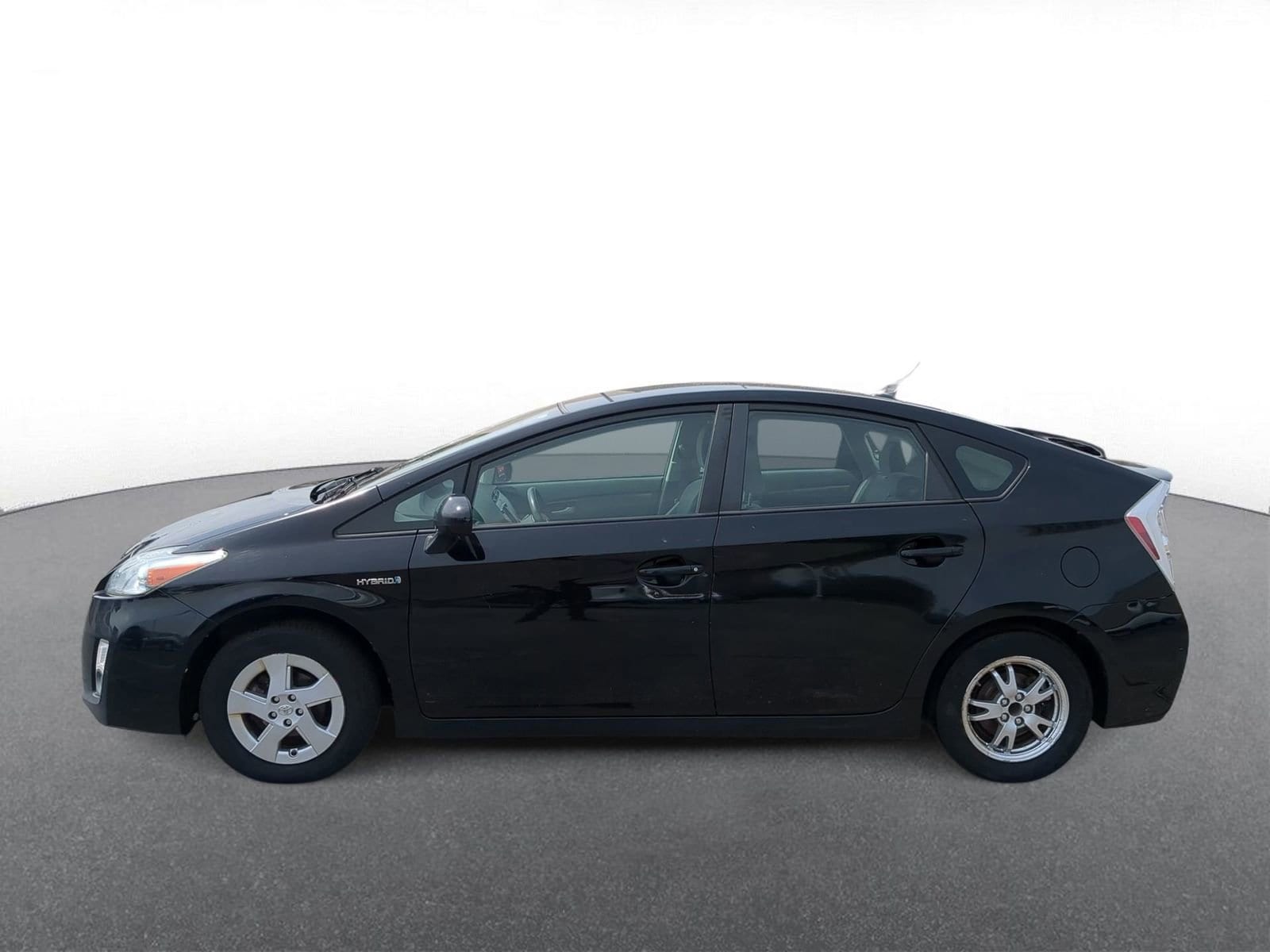 Thumbnail: 2010 Toyota Prius - 5