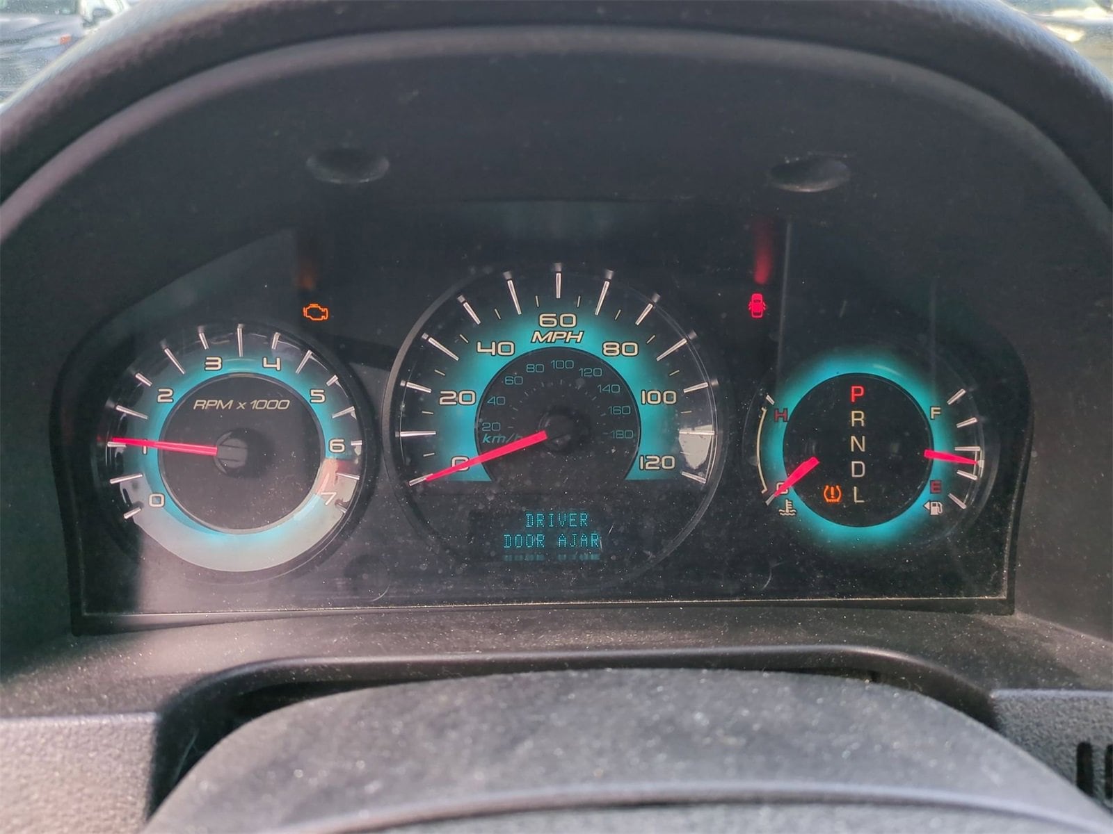 Thumbnail: 2010 Ford Fusion - 31