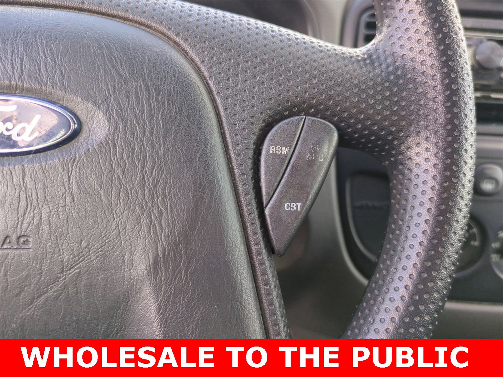 Thumbnail: 2005 Ford Escape - 23