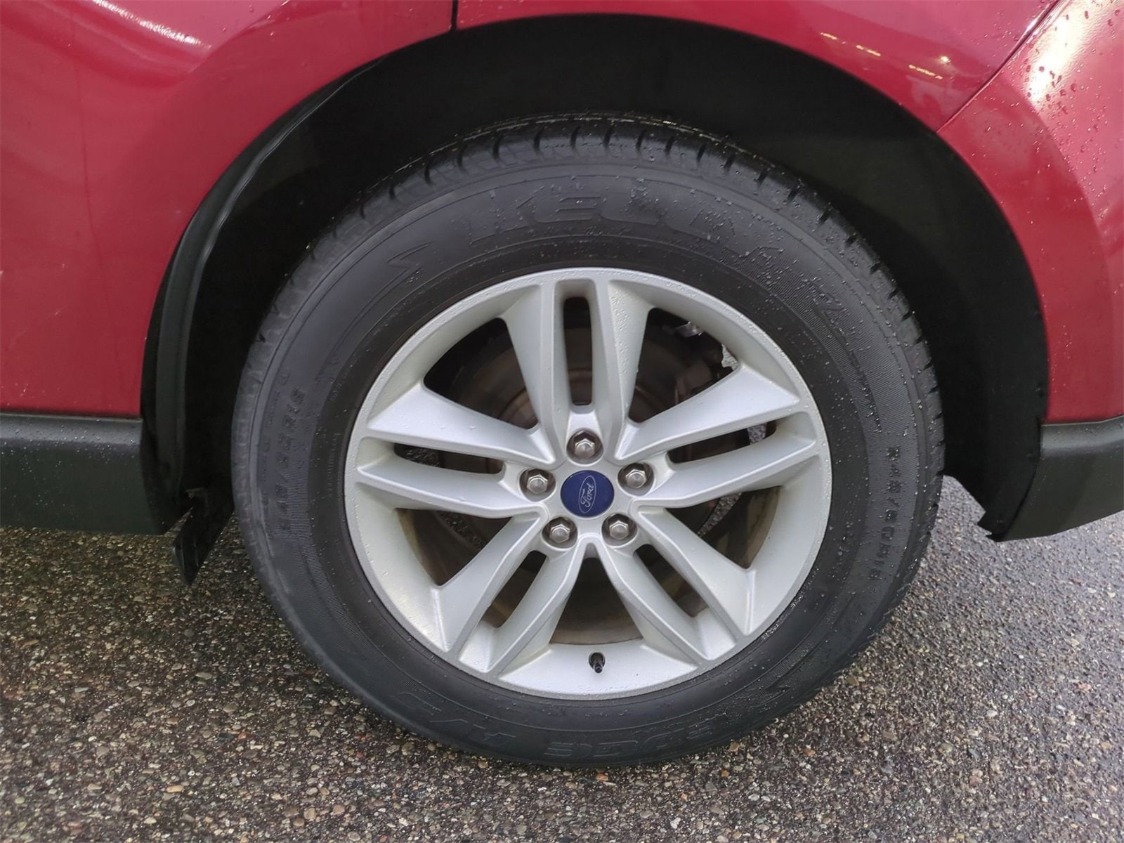 Thumbnail: 2018 Ford Edge - 14