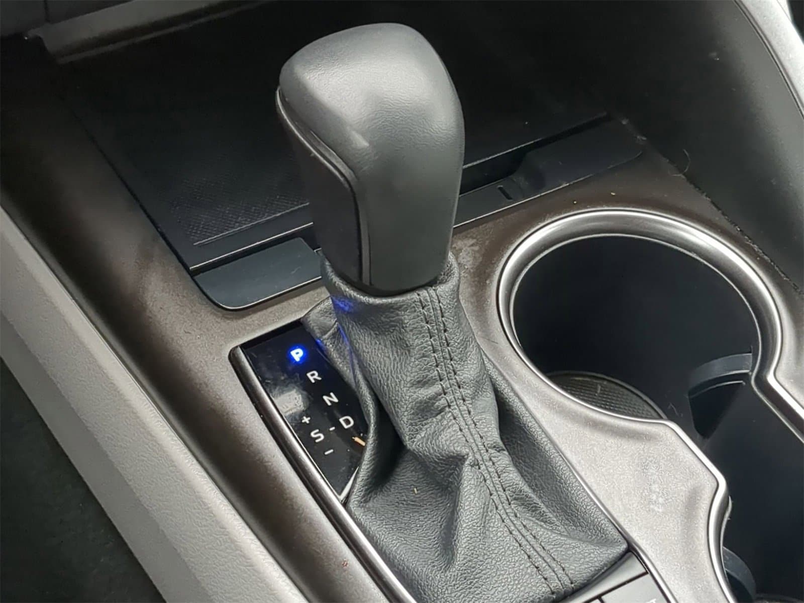 Thumbnail: 2023 Toyota Camry - 38