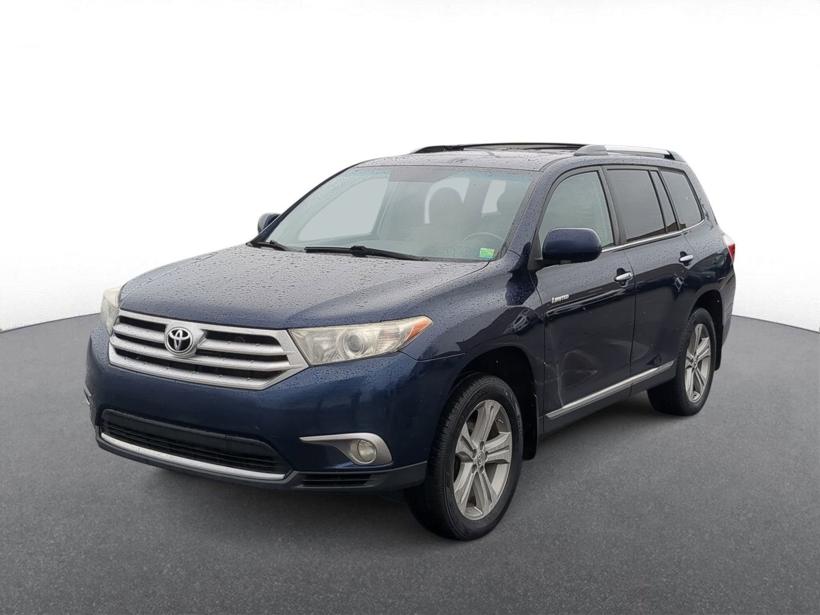 Thumbnail: 2012 Toyota Highlander - 4