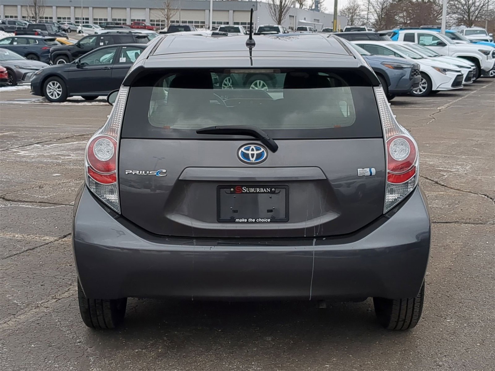 Thumbnail: 2014 Toyota Prius c - 13
