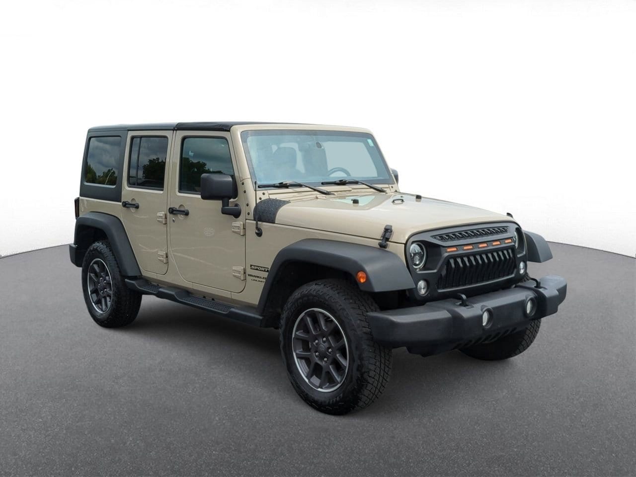 Used 2018 Jeep Wrangler JK Unlimited Sport S with VIN 1C4BJWDG4JL858345 for sale in Troy, MI