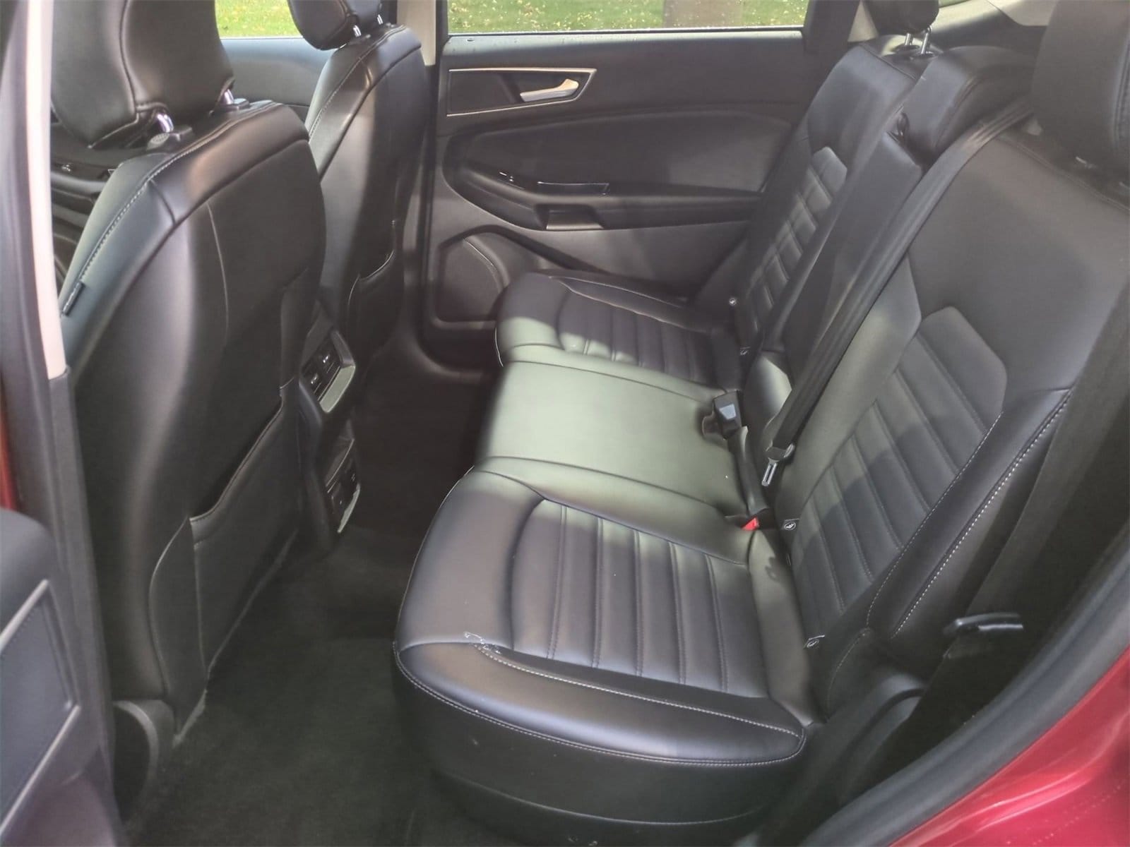 Thumbnail: 2018 Ford Edge - 19