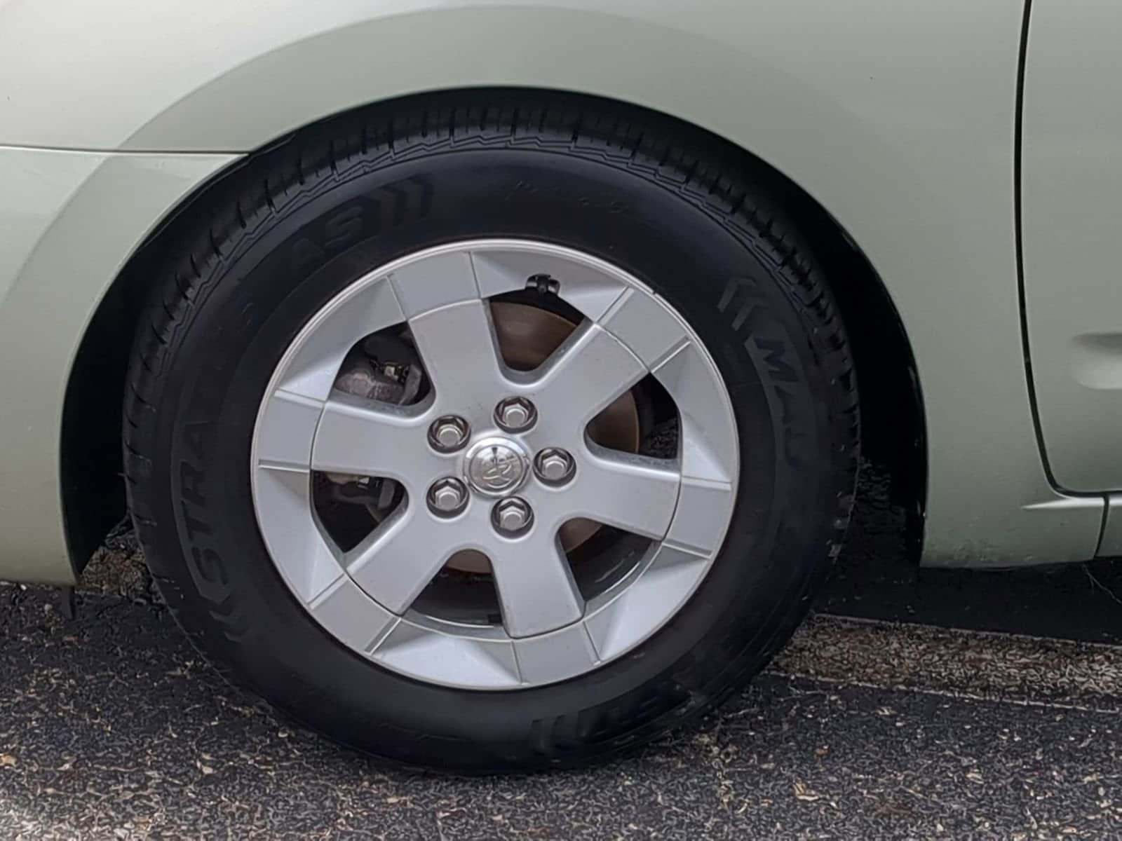 Thumbnail: 2009 Toyota Prius - 14