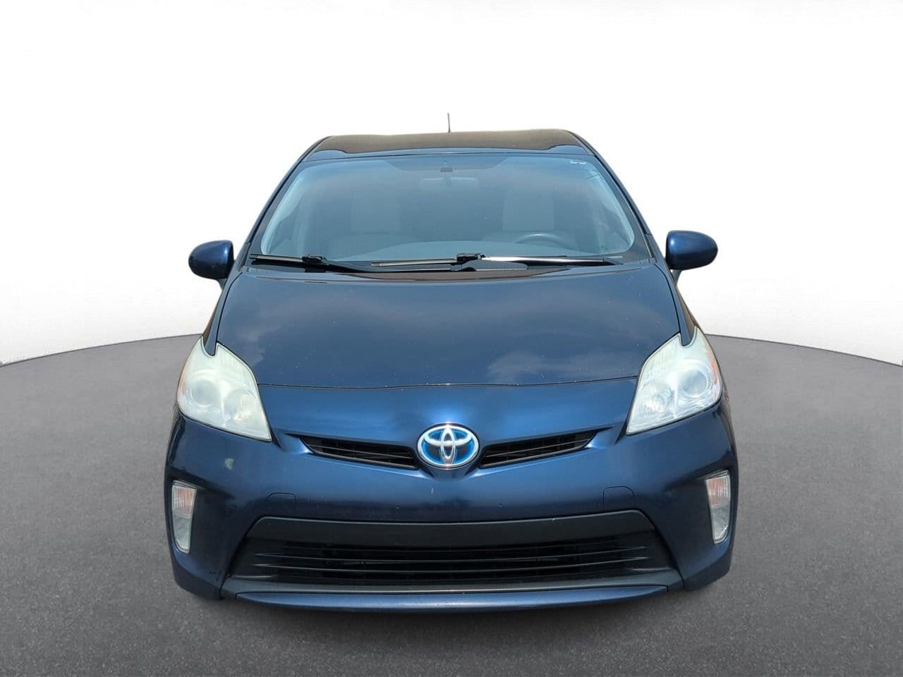Thumbnail: 2013 Toyota Prius - 3
