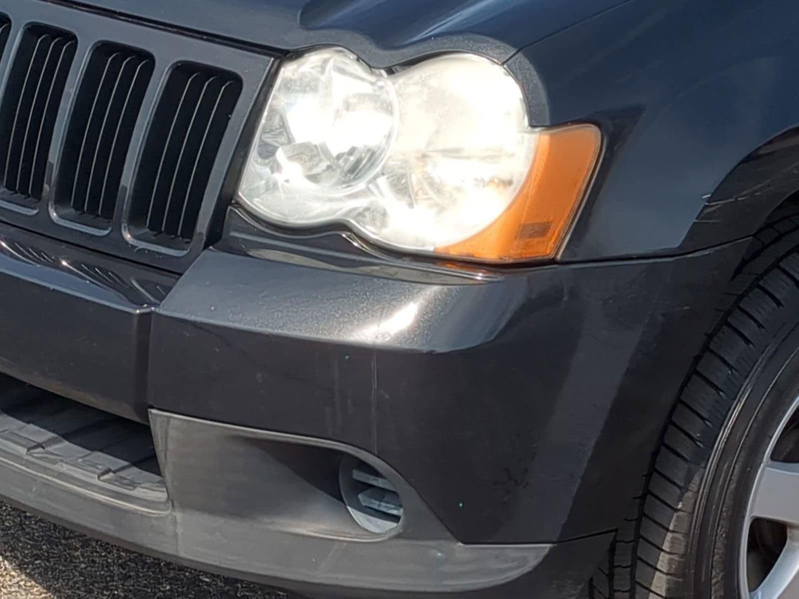 Thumbnail: 2009 Jeep Grand Cherokee - 11