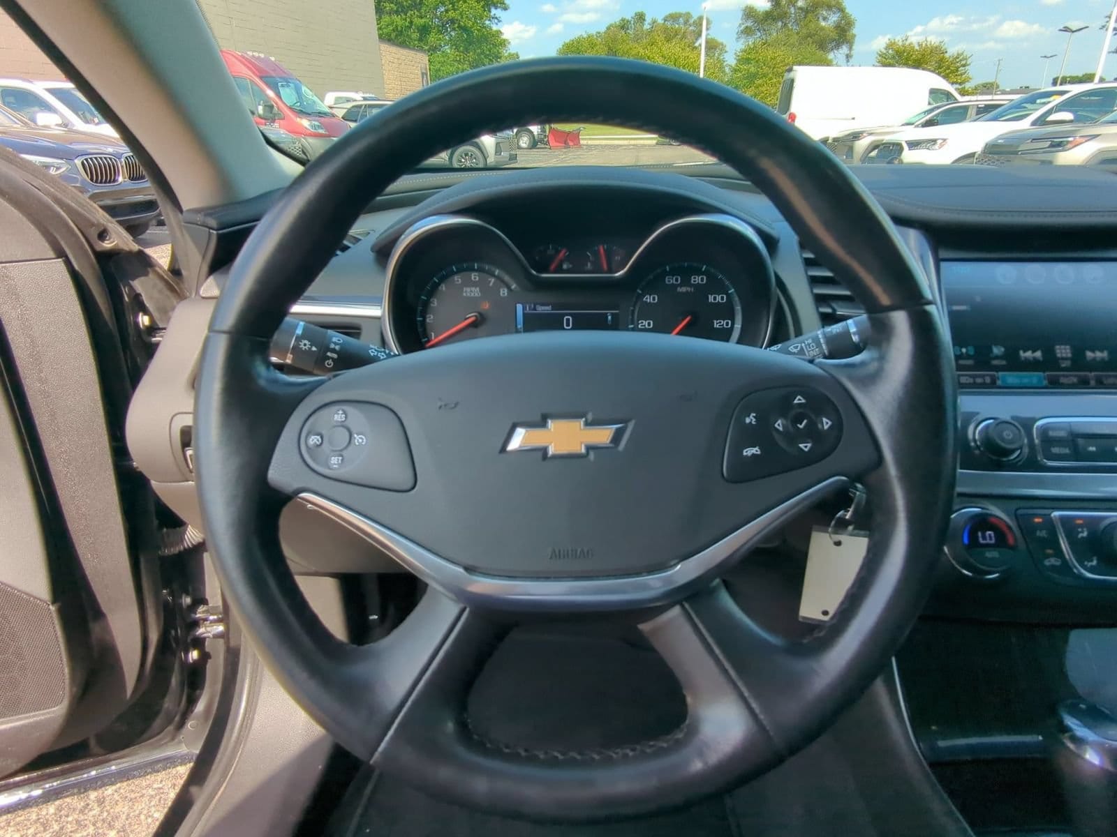 Thumbnail: 2017 Chevrolet Impala - 22