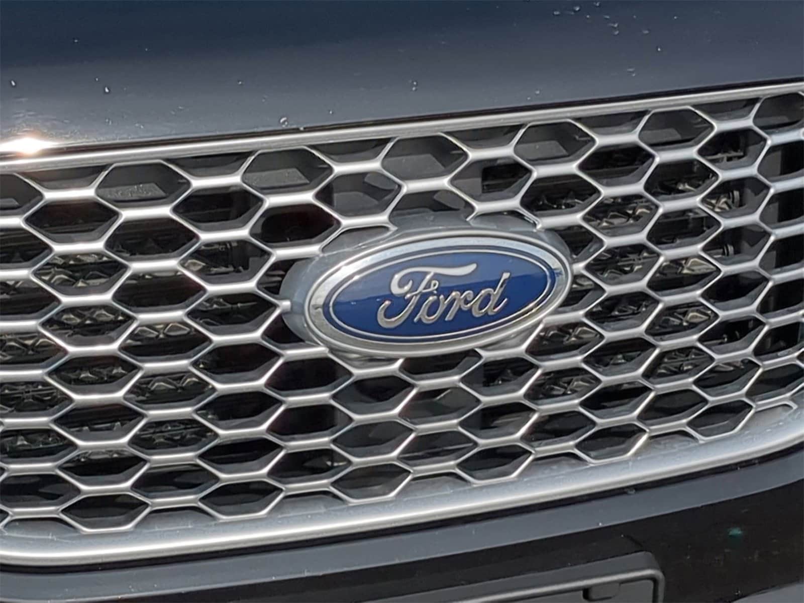 Thumbnail: 2024 Ford Edge - 19