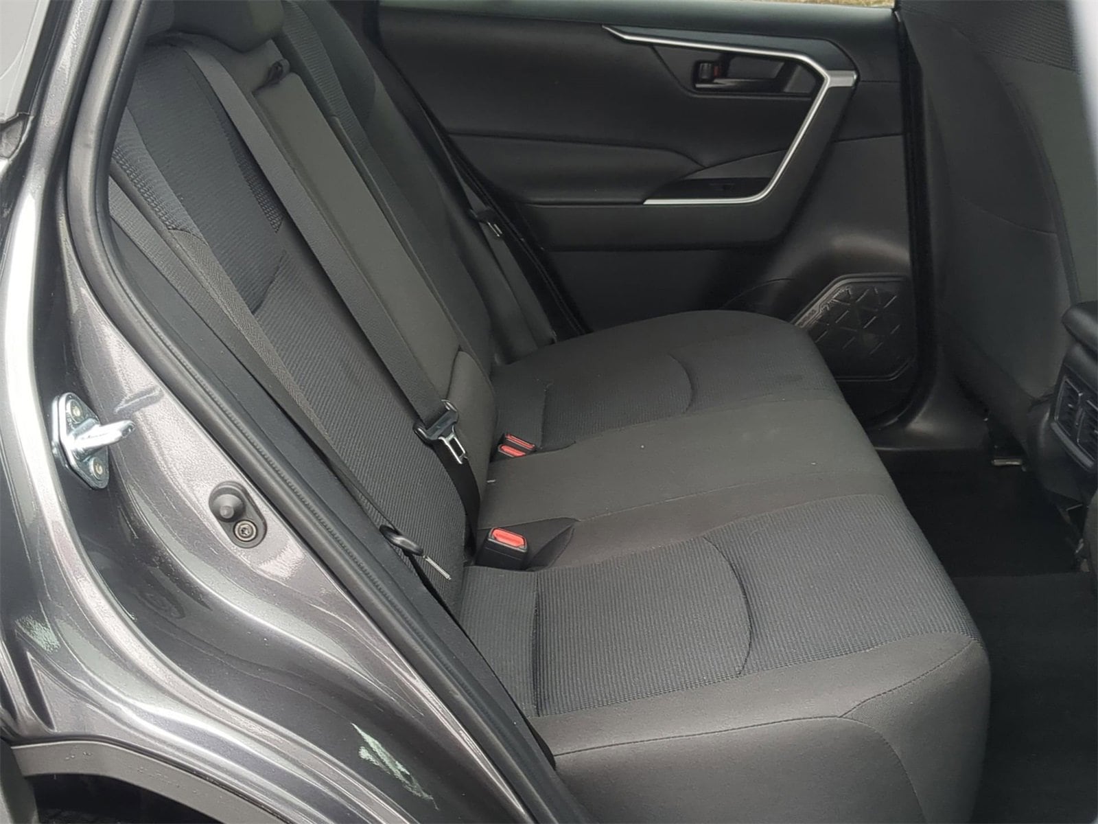 Thumbnail: 2025 Toyota RAV4 - 21