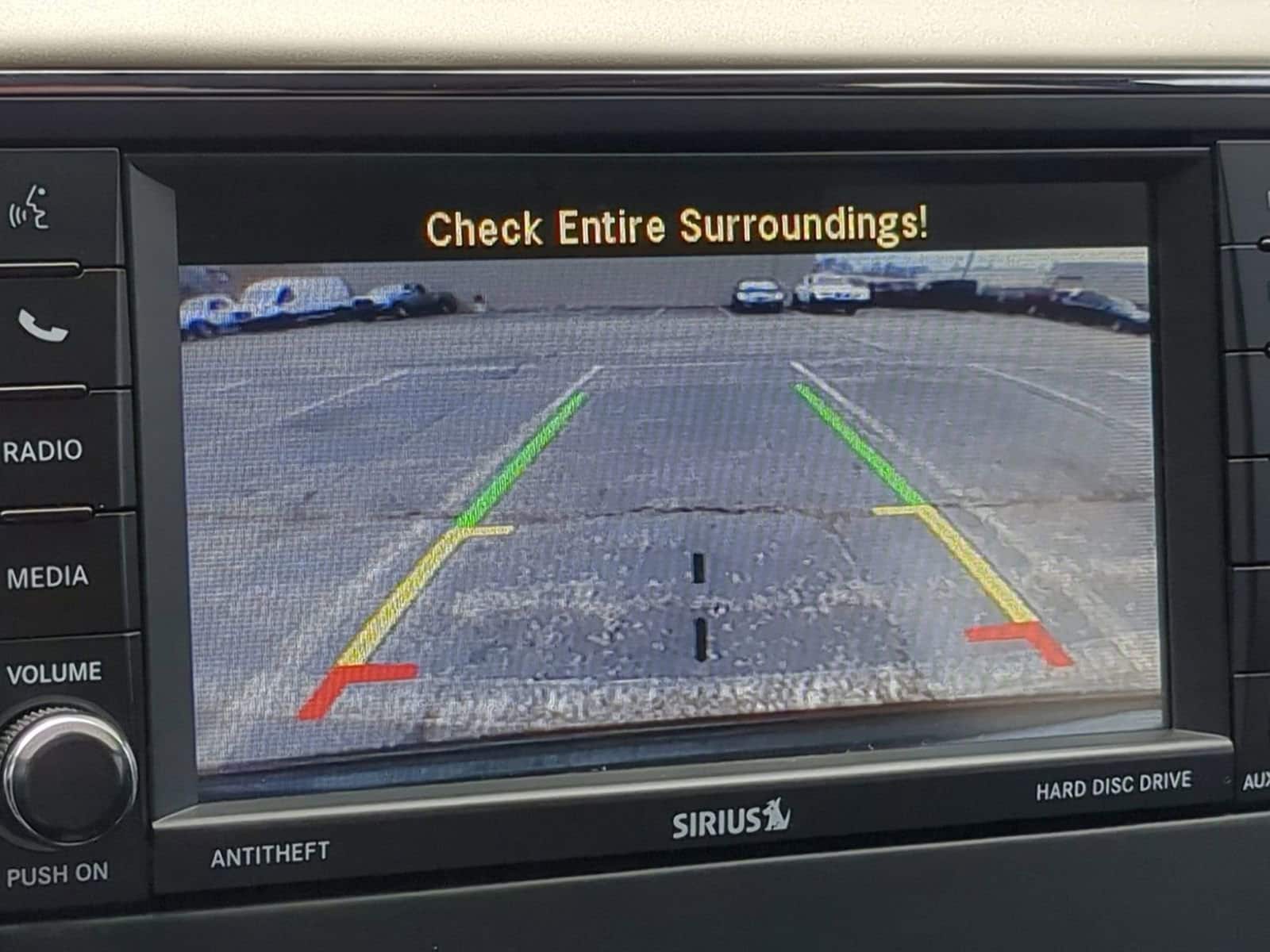 Thumbnail: 2013 Jeep Grand Cherokee - 28