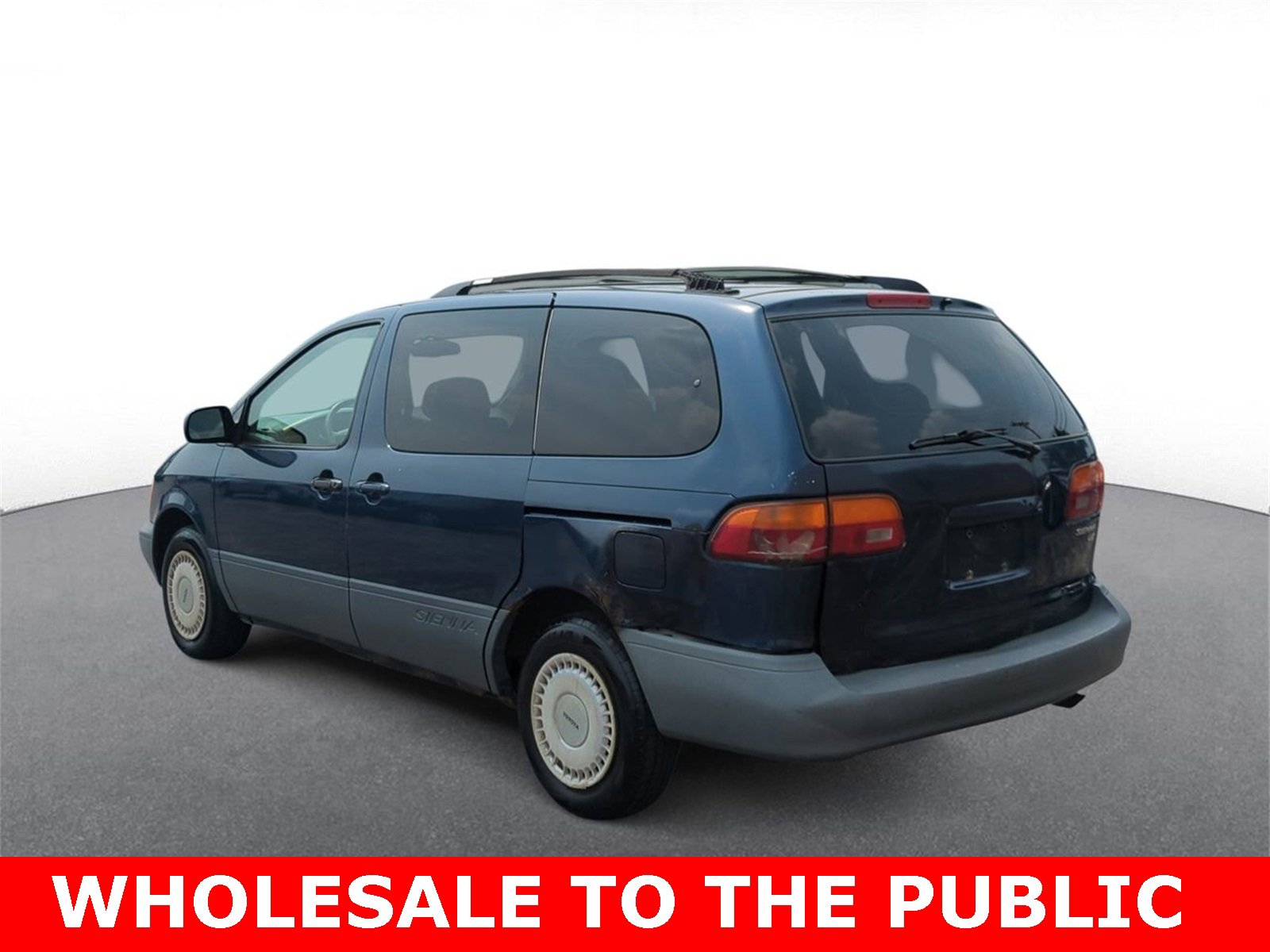 Thumbnail: 2000 Toyota Sienna - 6