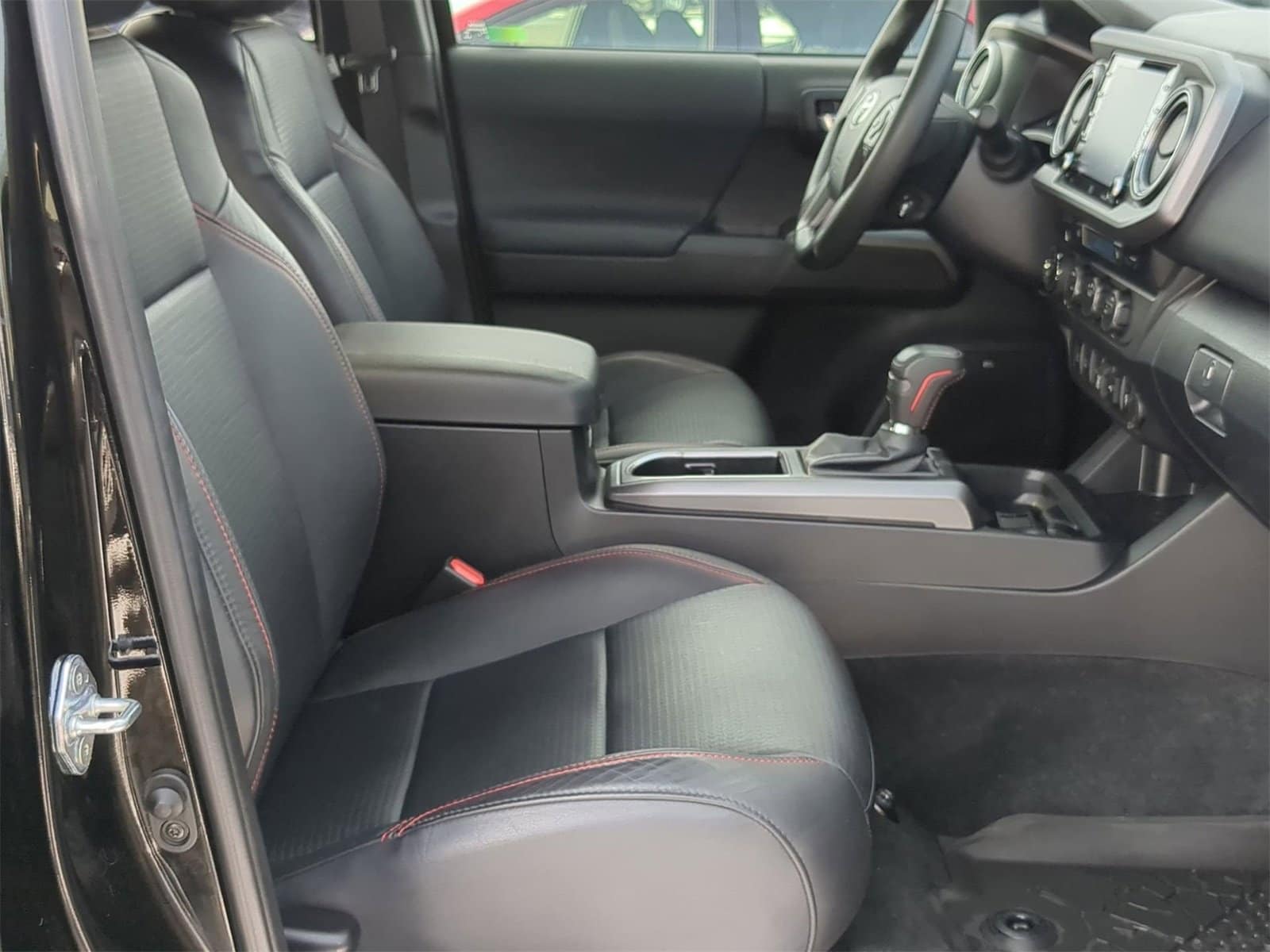 Thumbnail: 2023 Toyota Tacoma - 22