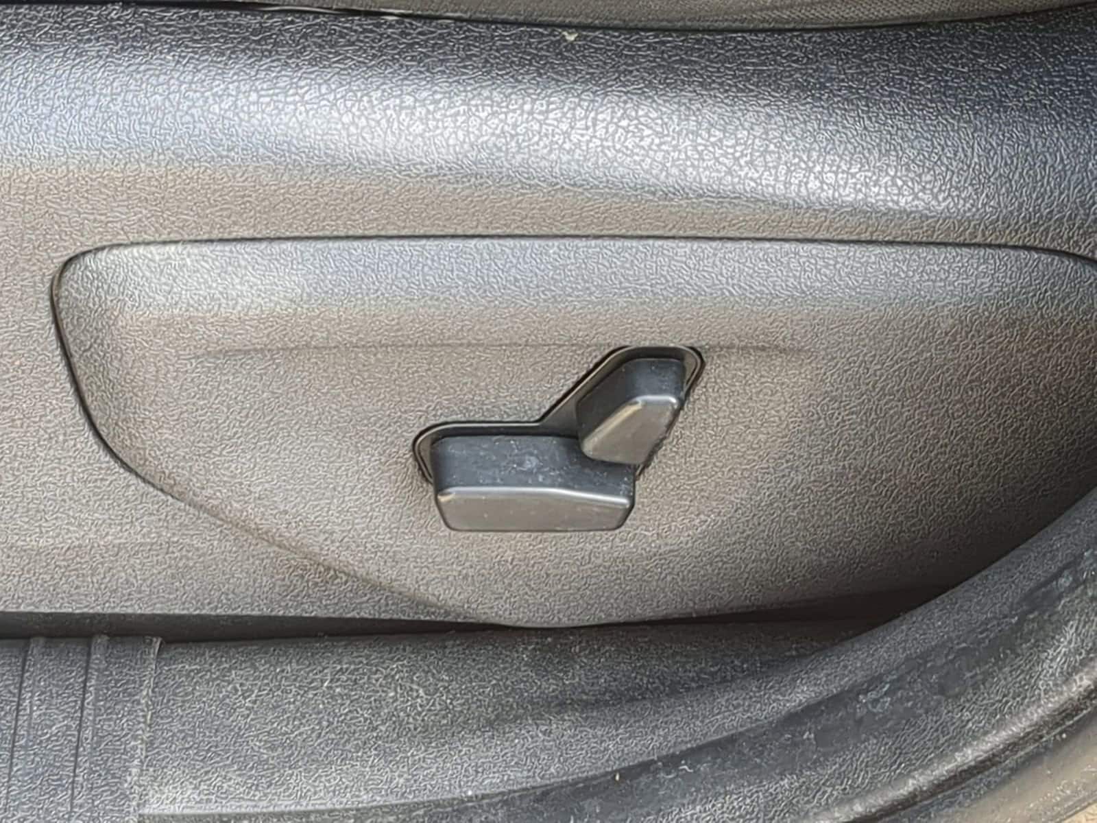 Thumbnail: 2009 Jeep Grand Cherokee - 17