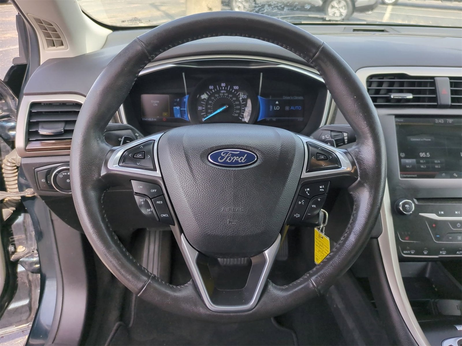 Thumbnail: 2014 Ford Fusion - 22