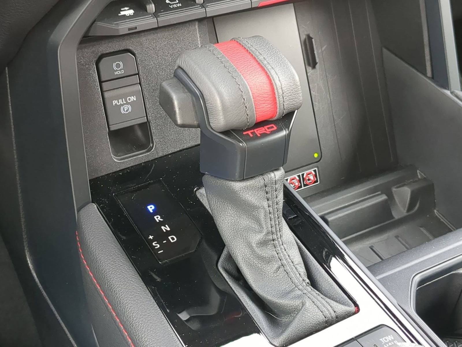 Thumbnail: 2025 Toyota Tundra - 31