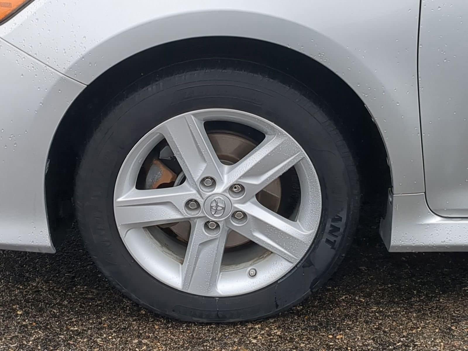 Thumbnail: 2014 Toyota Camry - 14