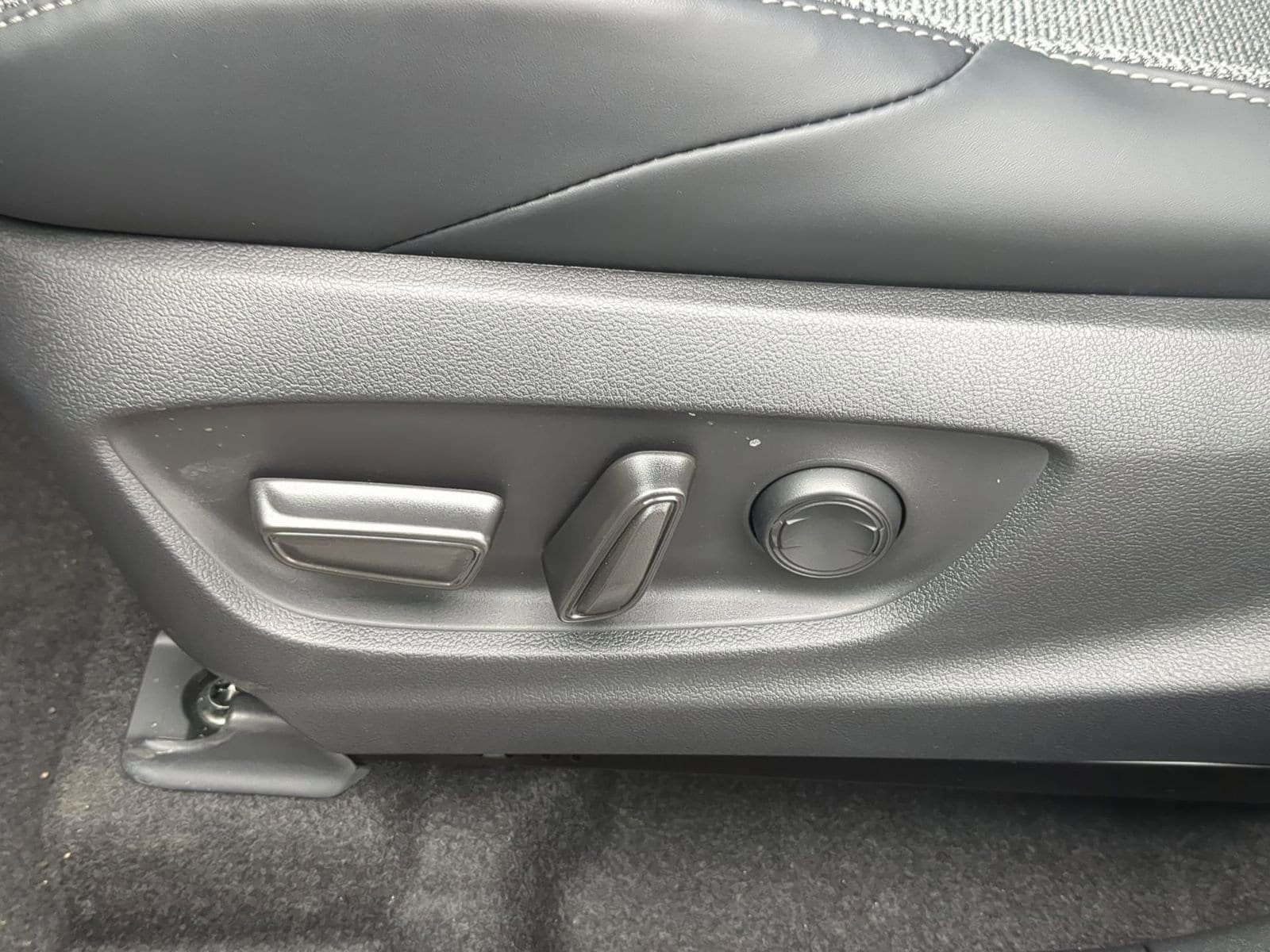 Thumbnail: 2026 Toyota bZ - 17