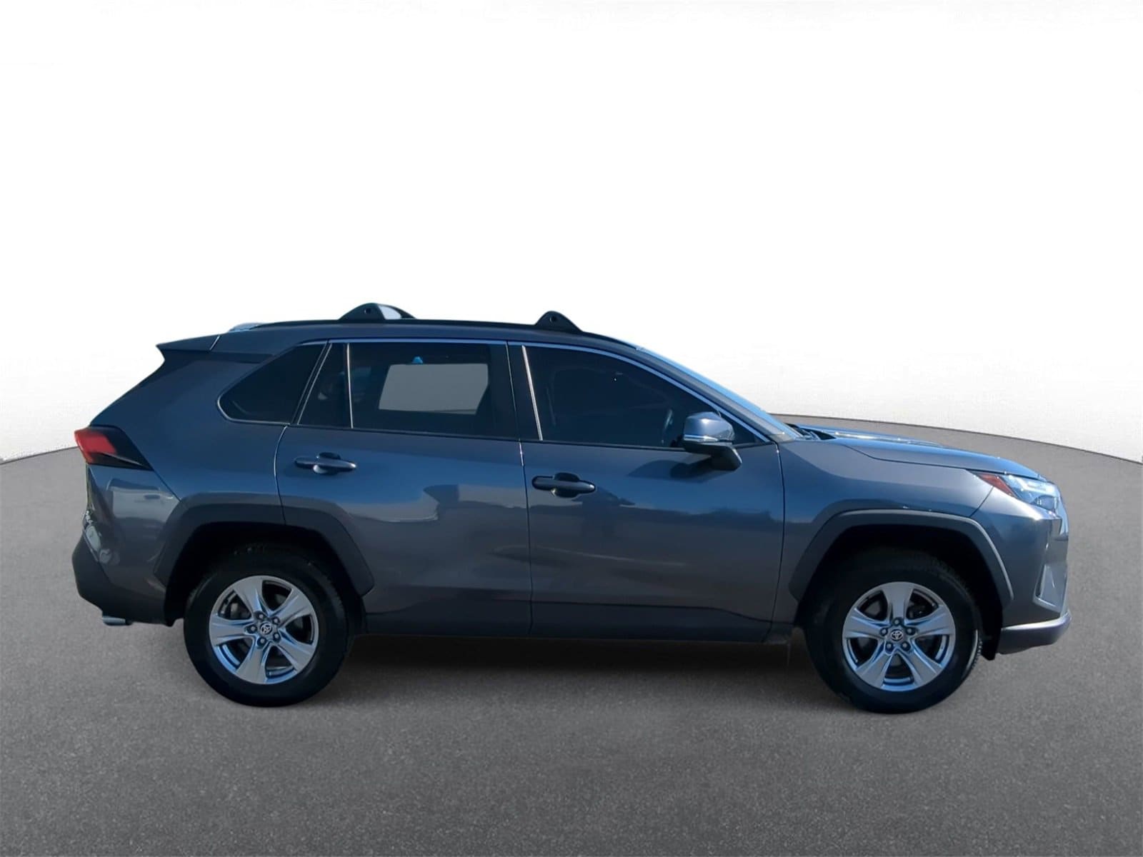 Thumbnail: 2023 Toyota RAV4 - 9