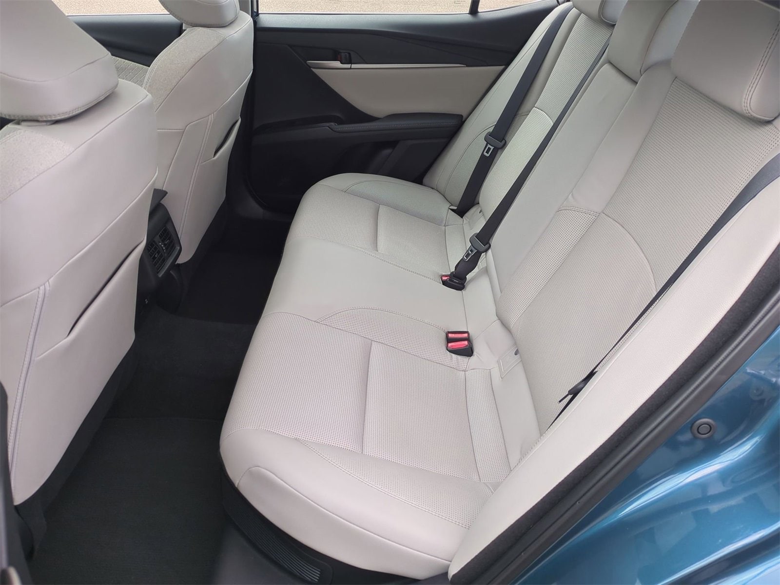 Thumbnail: 2025 Toyota Camry - 19