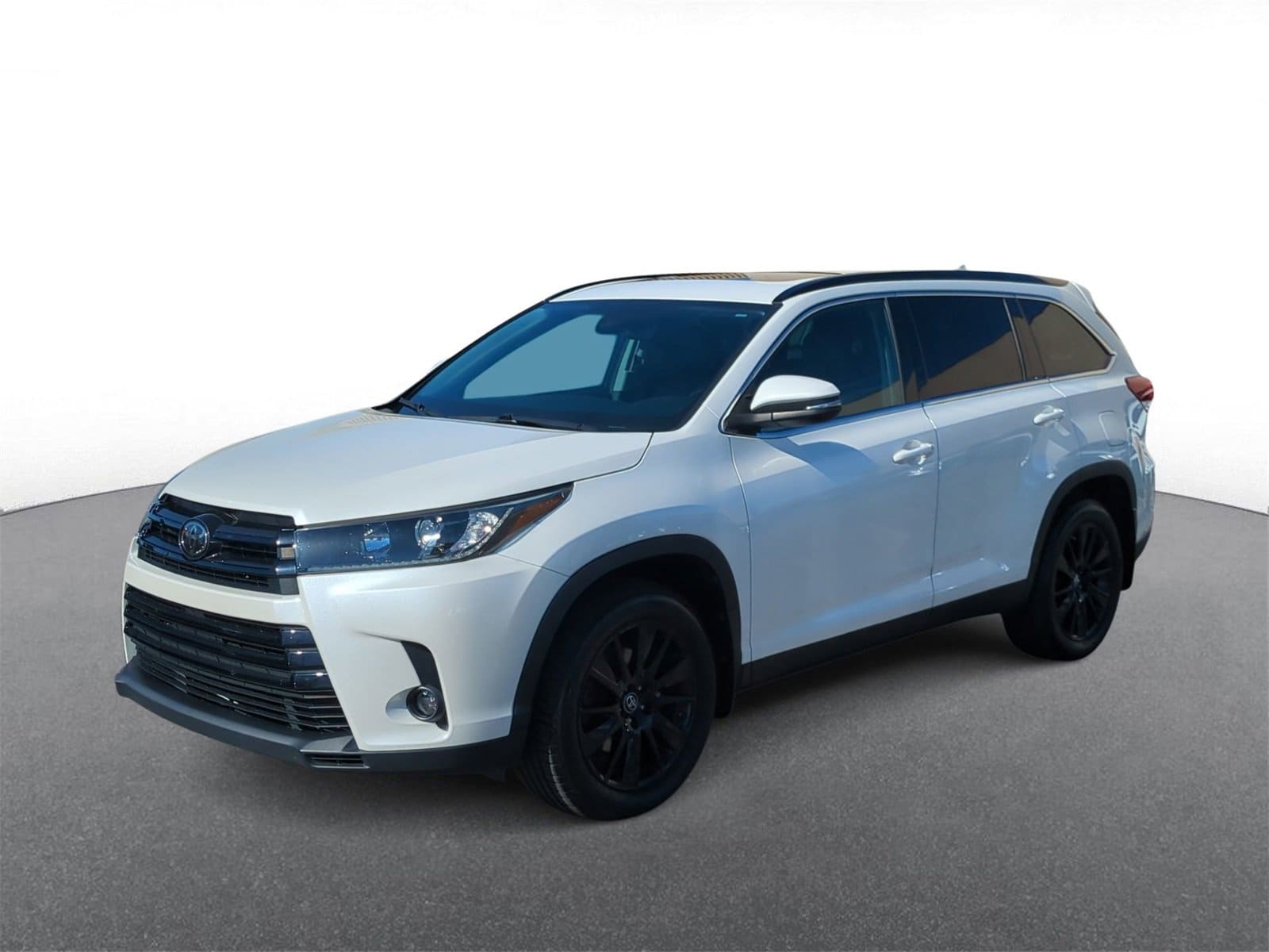 Thumbnail: 2019 Toyota Highlander - 4