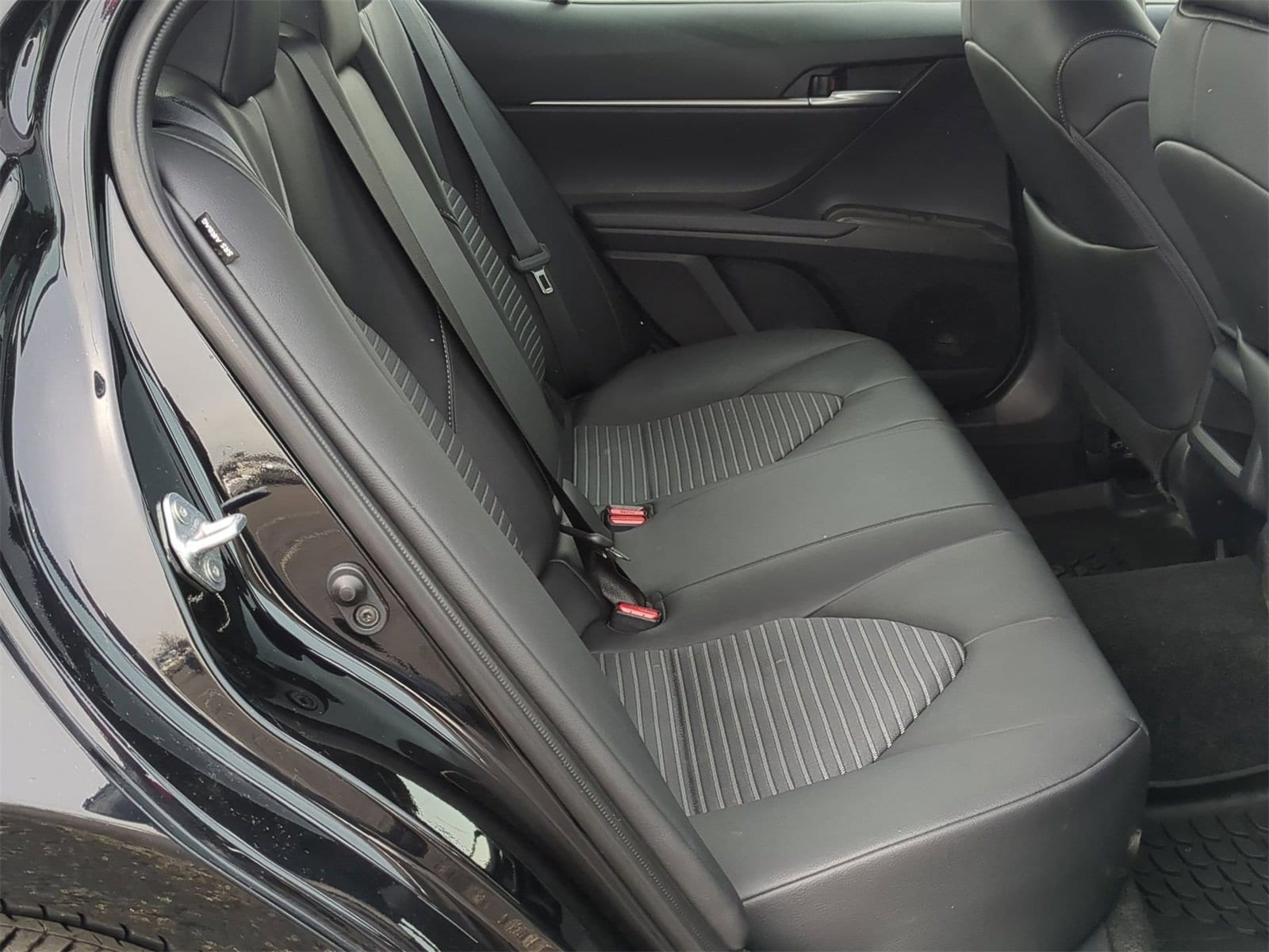 Thumbnail: 2023 Toyota Camry - 27