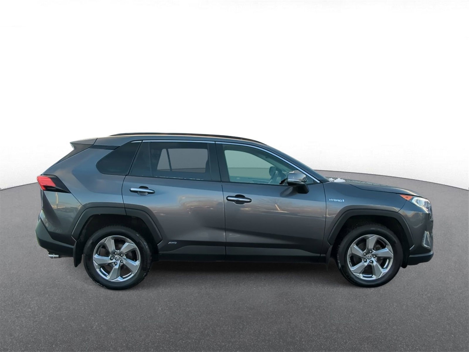 Thumbnail: 2020 Toyota RAV4 - 9