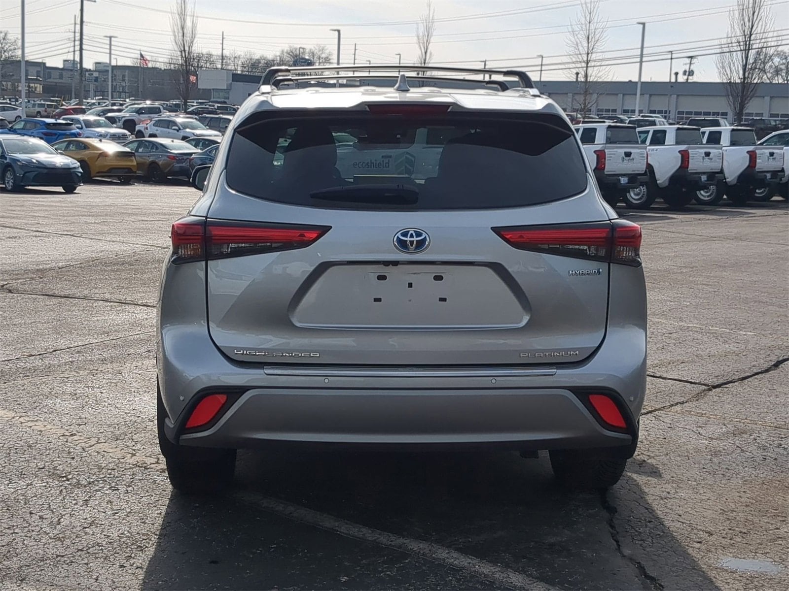 Thumbnail: 2023 Toyota Highlander - 13