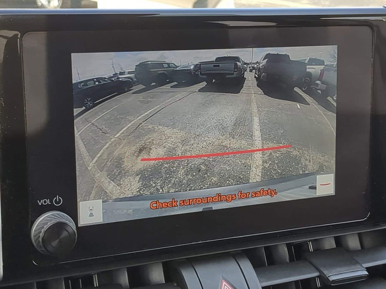 Thumbnail: 2025 Toyota RAV4 - 28