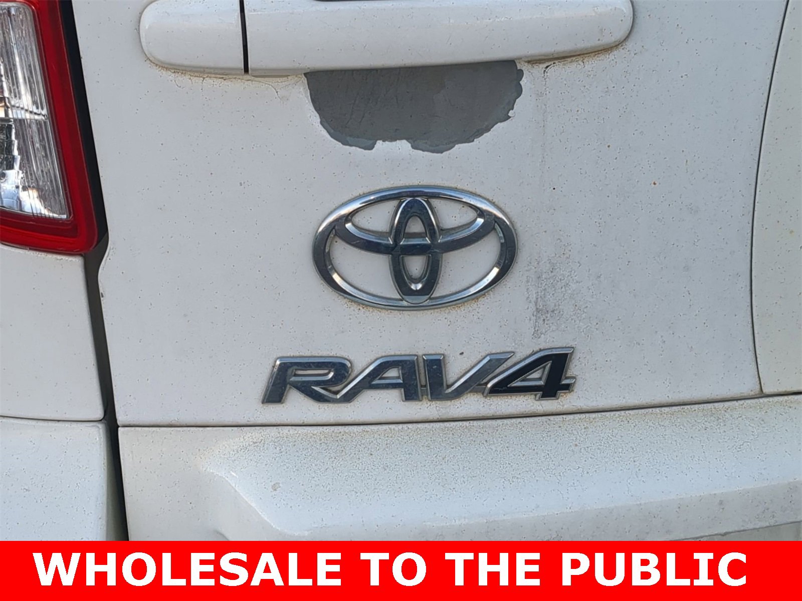Thumbnail: 2012 Toyota RAV4 - 13