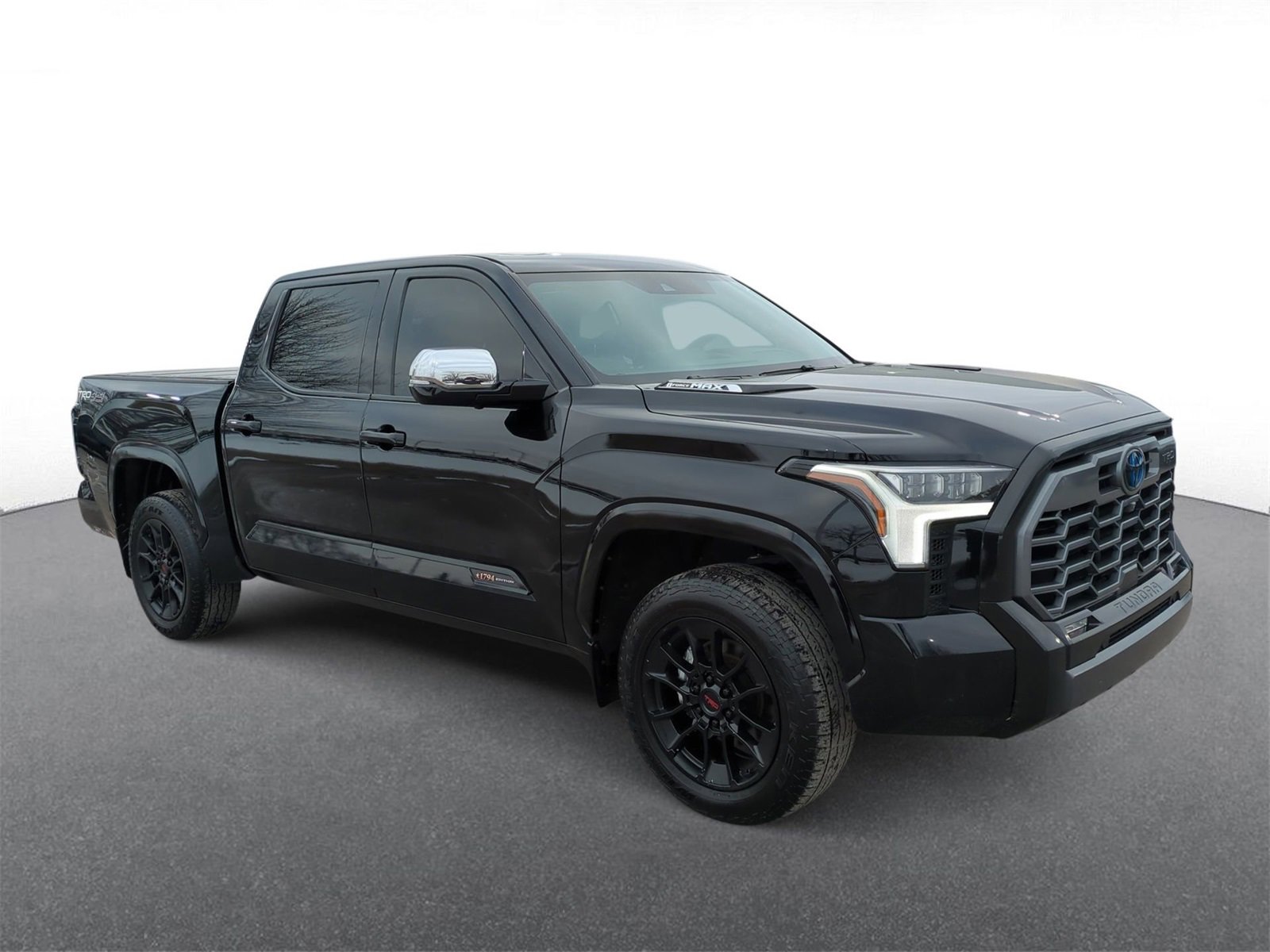 Thumbnail: 2023 Toyota Tundra - 2