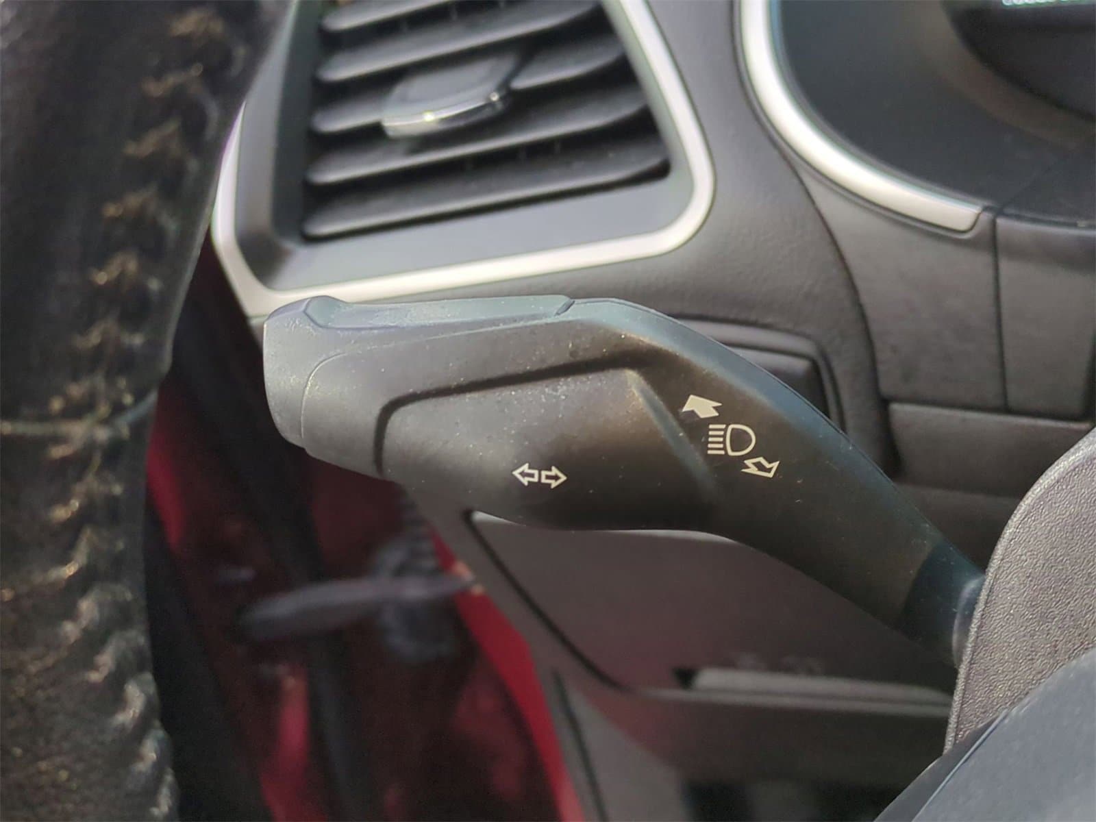 Thumbnail: 2018 Ford Edge - 26